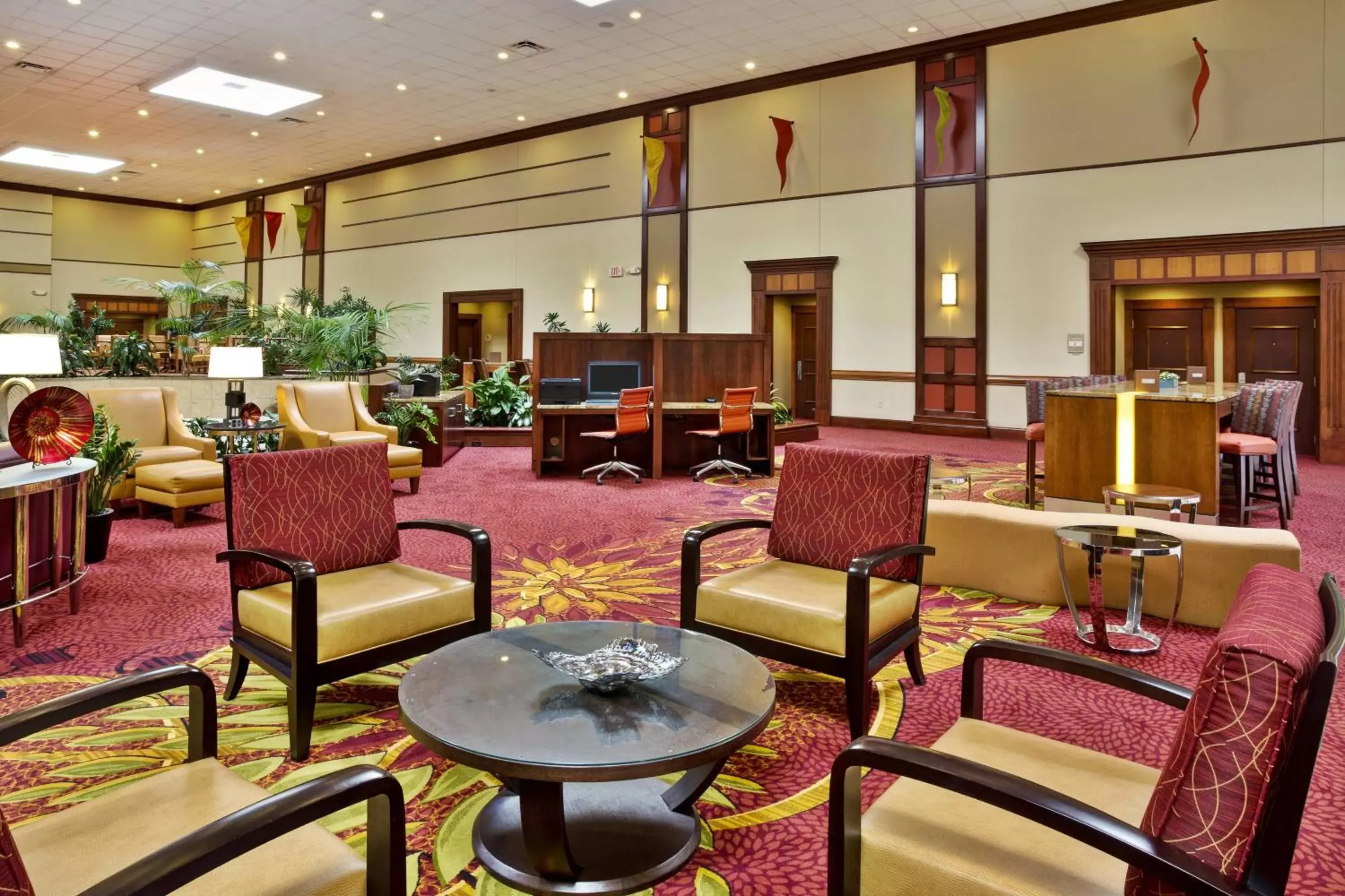 Property building, Restaurant/Places to Eat in Columbus Airport Marriott