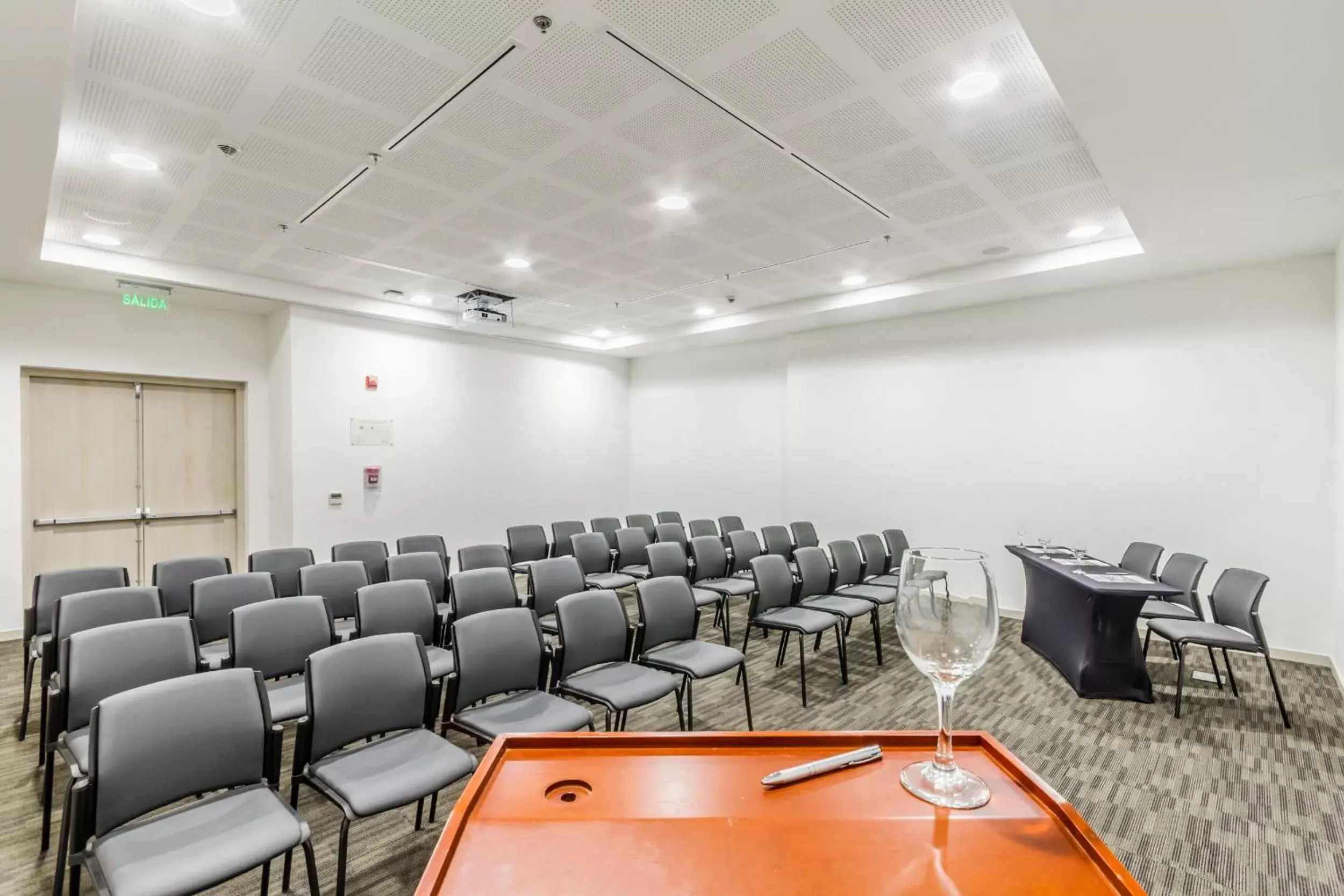 Meeting/conference room in Best Western Plus Santa Marta Hotel