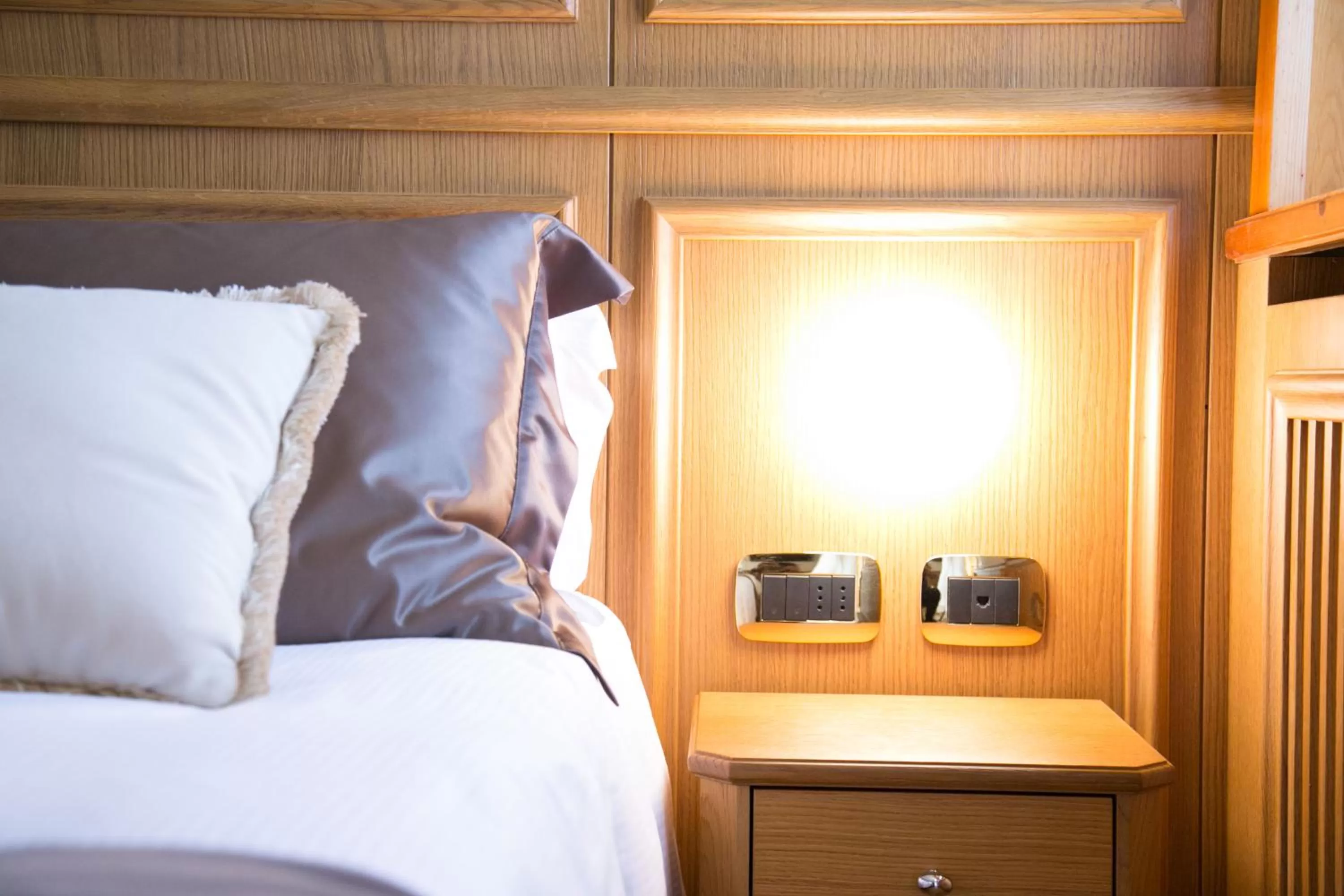 Bed in Ambra Cortina Luxury&Fashion Hotel