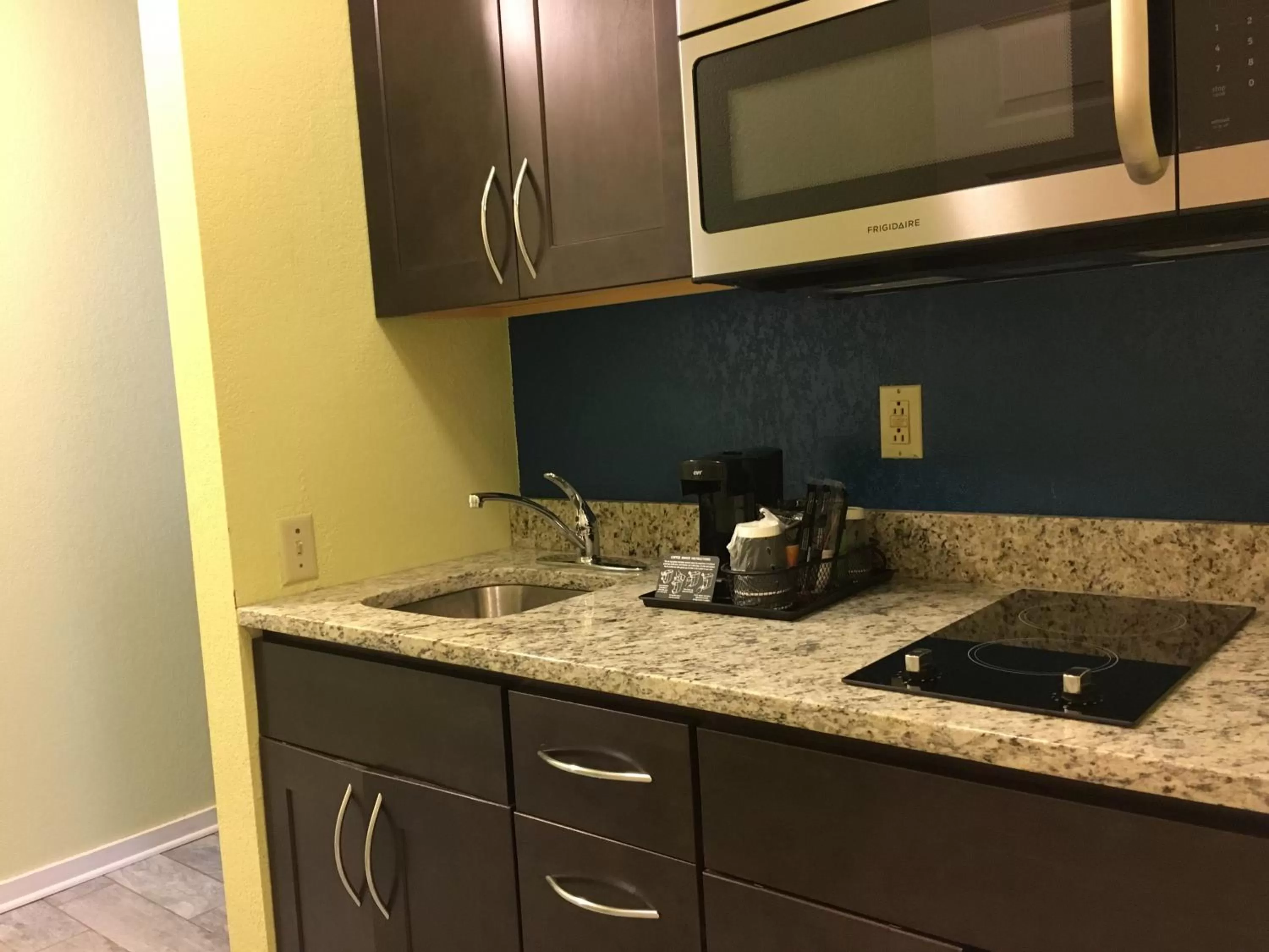 Kitchen or kitchenette in Anchor Inn