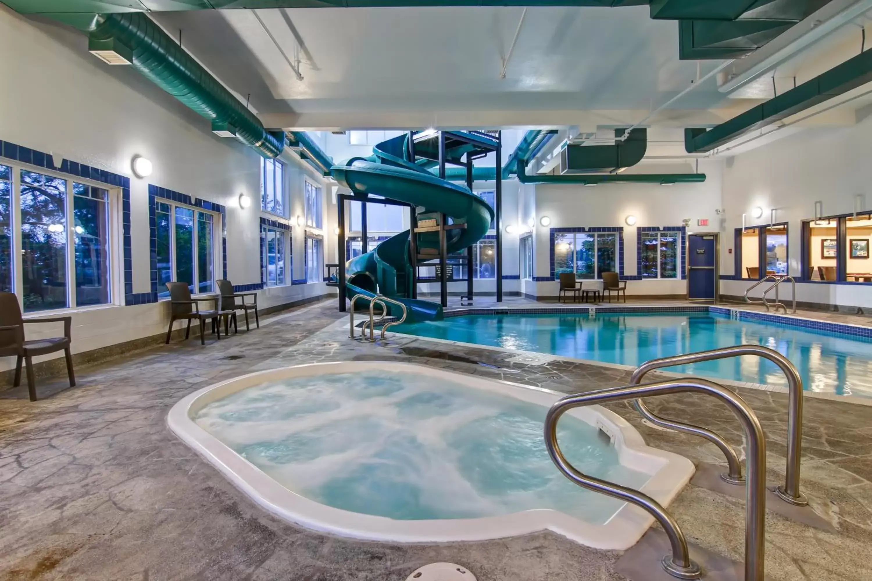 Swimming Pool in Canalta Rocky Mountain House