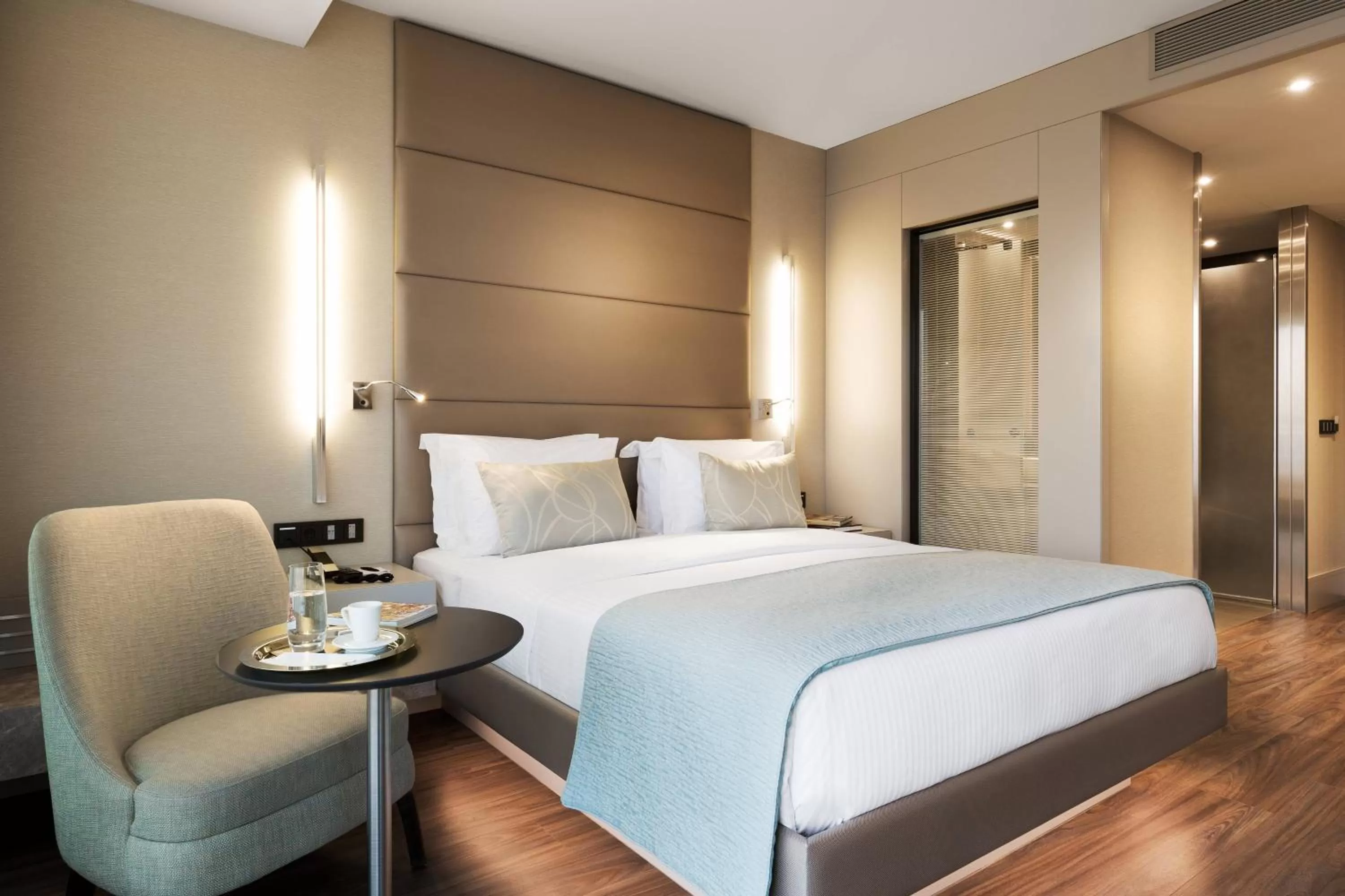 Guest Room, 1 King in AC Hotel Istanbul Macka
