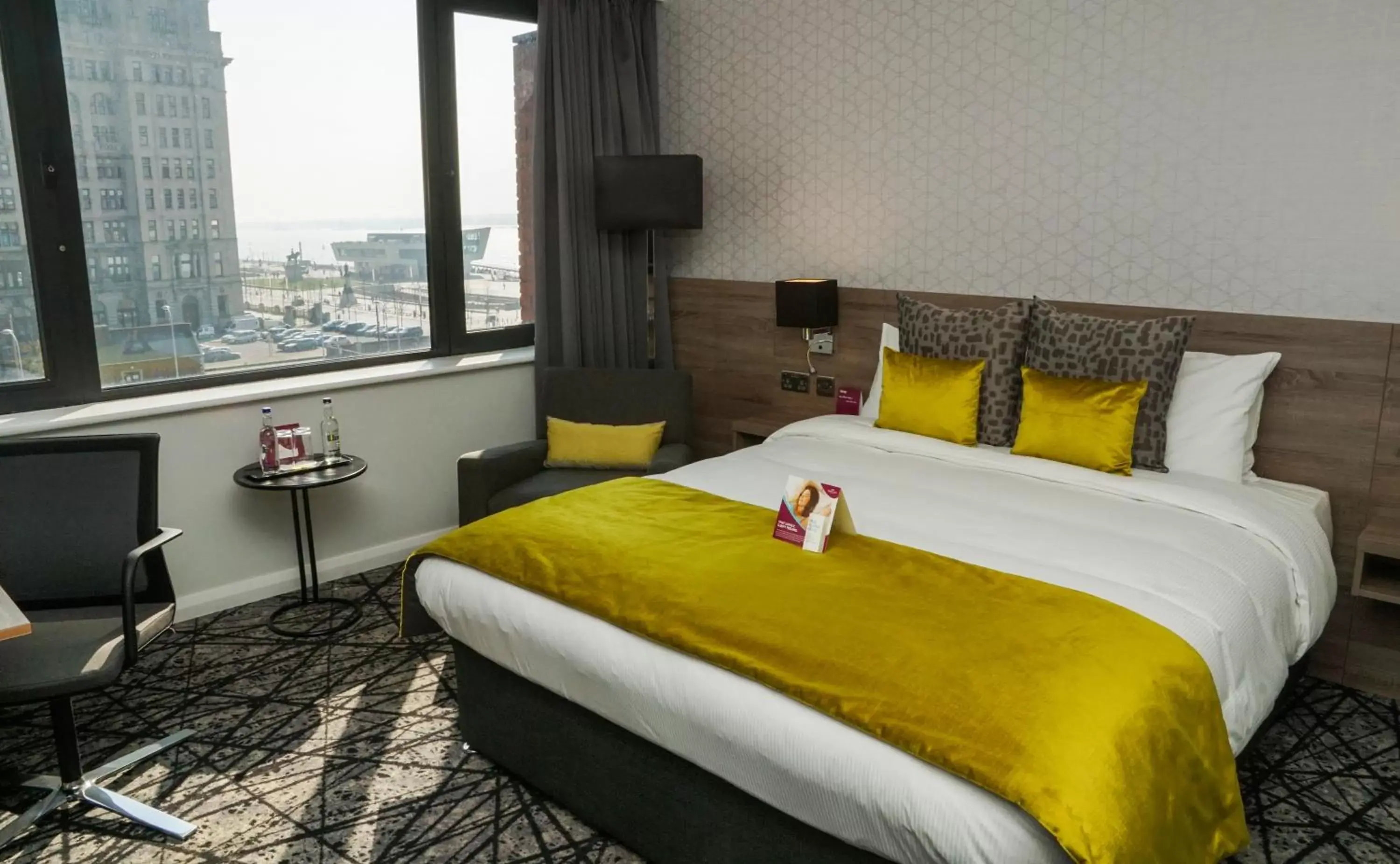 Photo of the whole room, Bed in Crowne Plaza Liverpool City Centre, an IHG Hotel