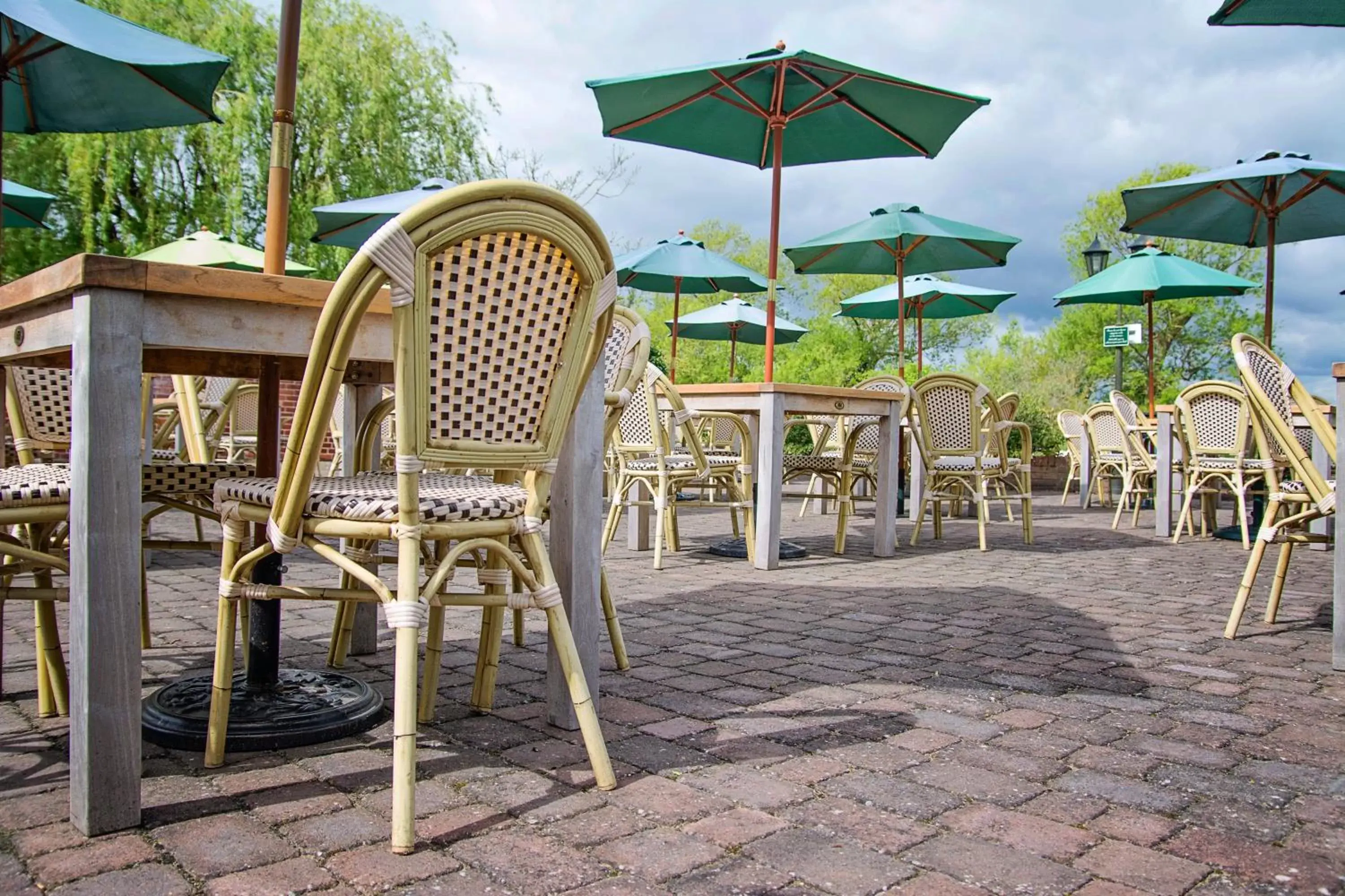 Patio in Waveney House Hotel