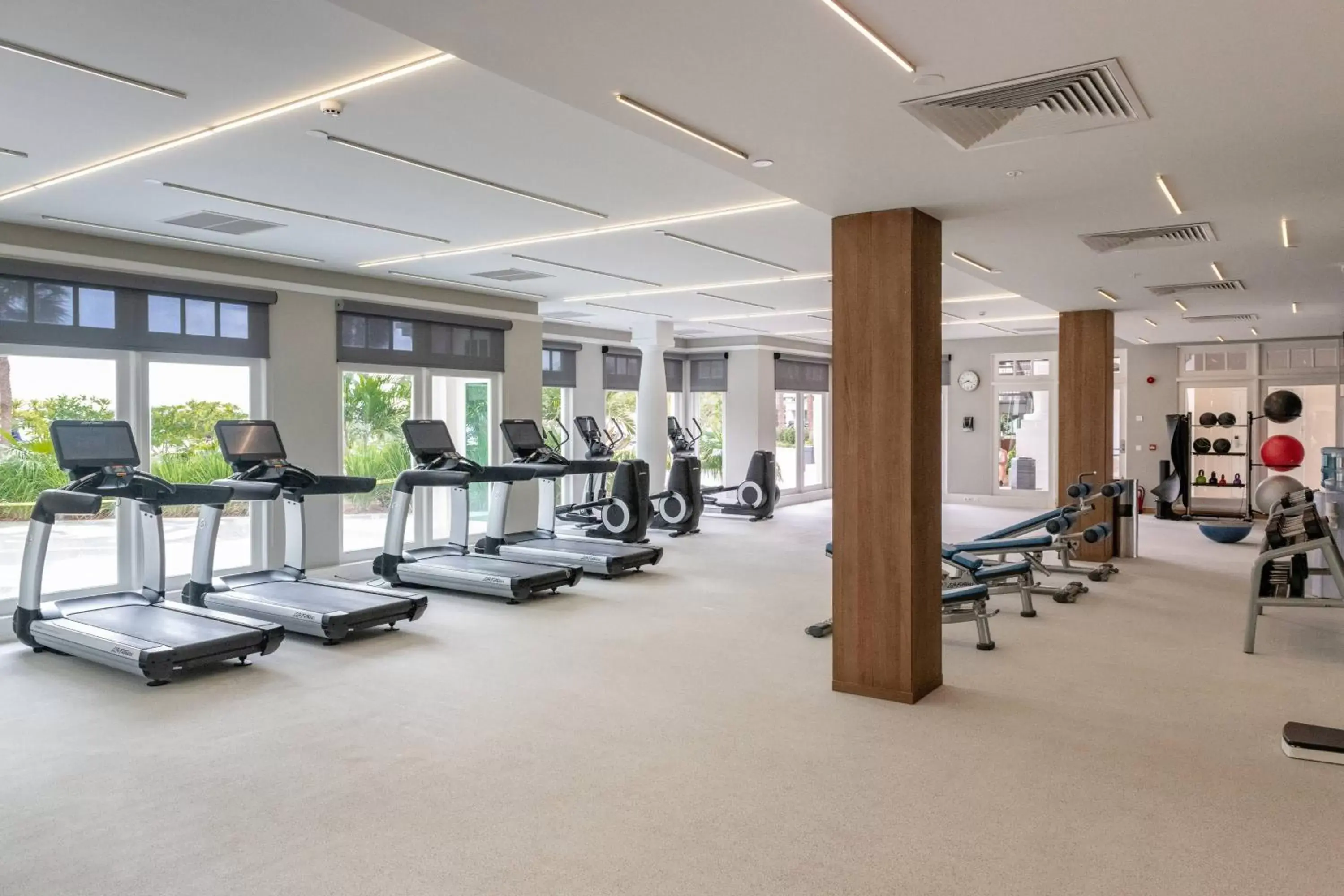 Fitness centre/facilities, Fitness Center/Facilities in Curaçao Marriott Beach Resort