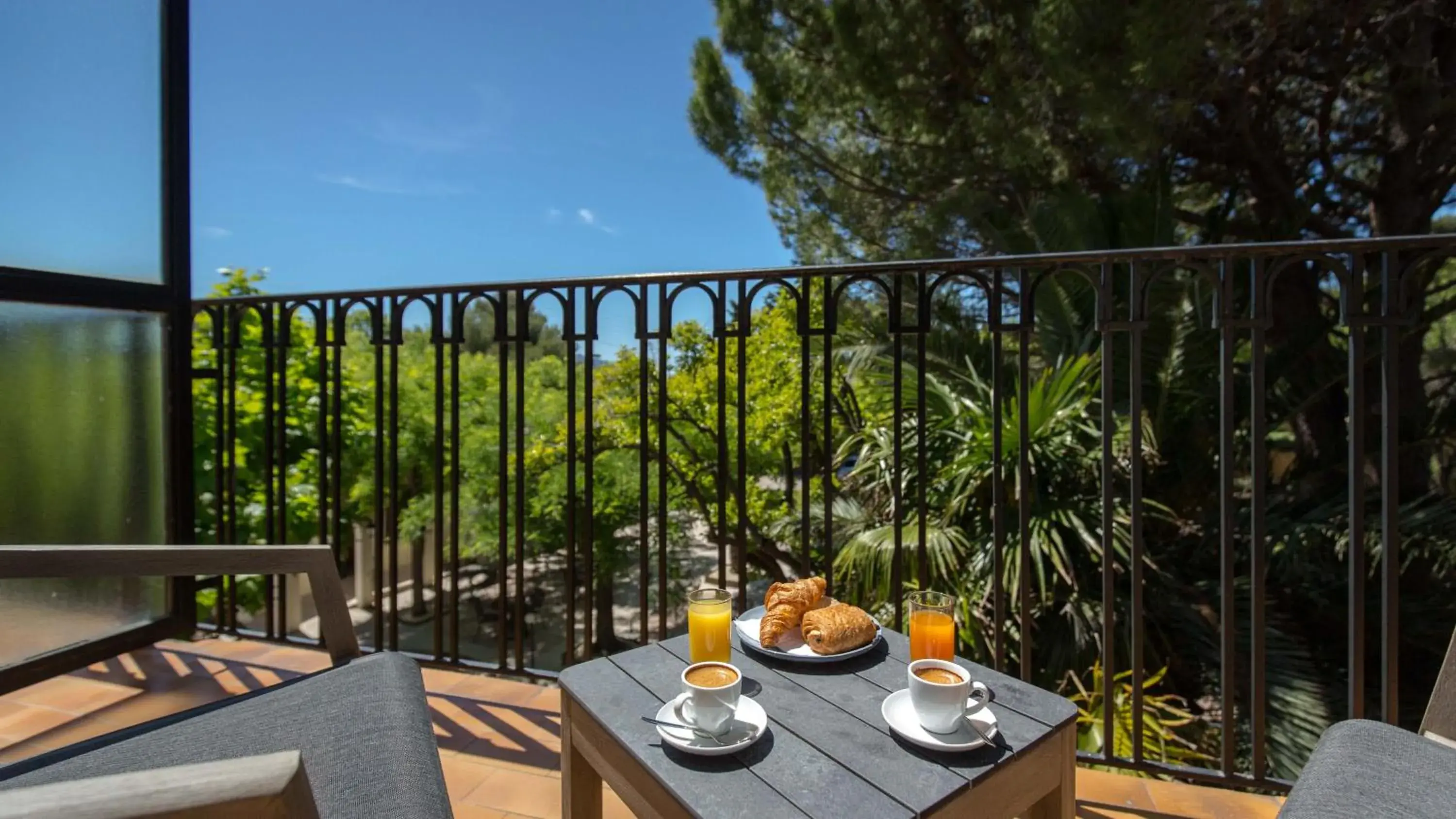 Balcony/Terrace in Hotel Marseille Centre Bompard La Corniche