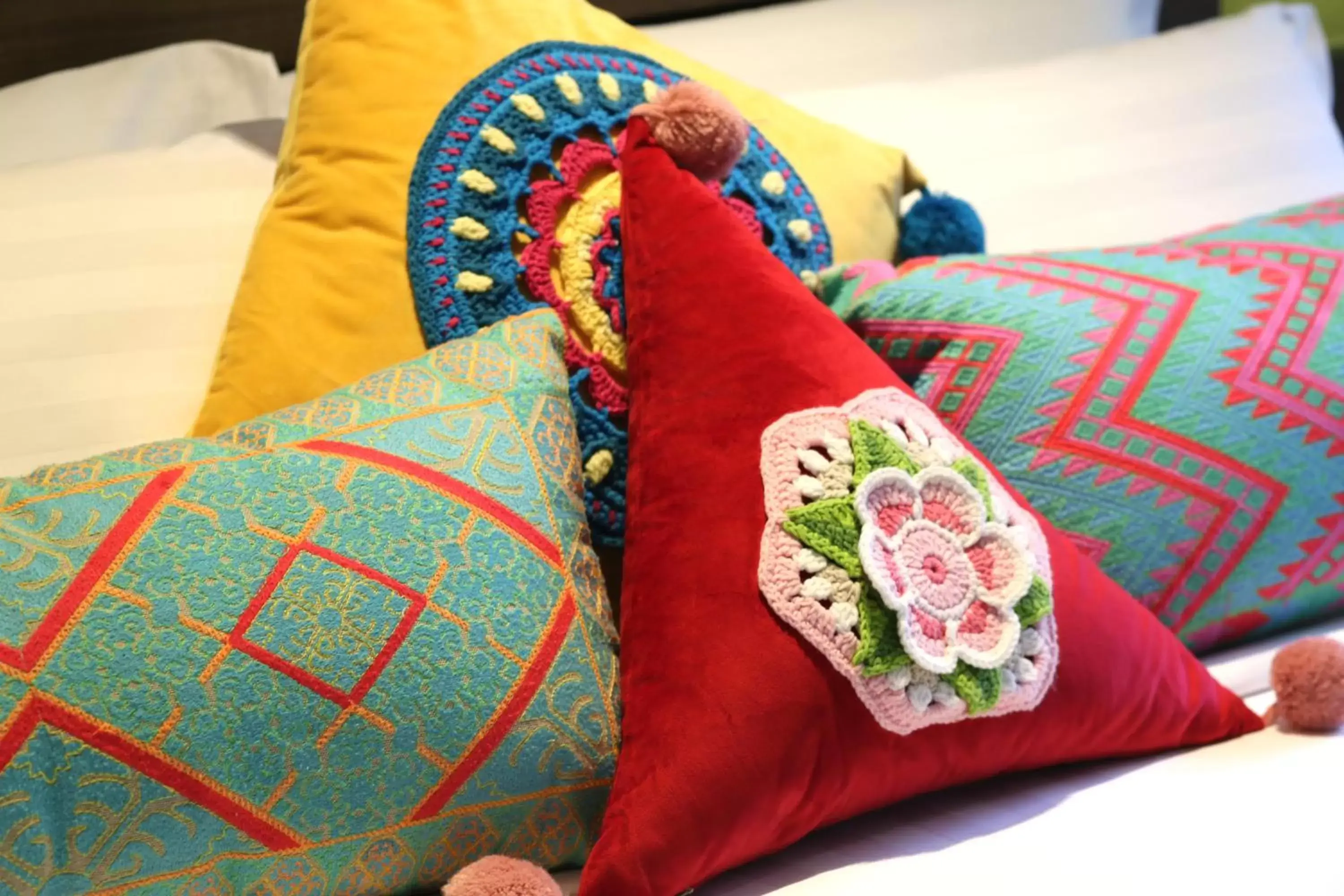 Living room, Bed in Furama RiverFront Living room, Bed in Furama RiverFront