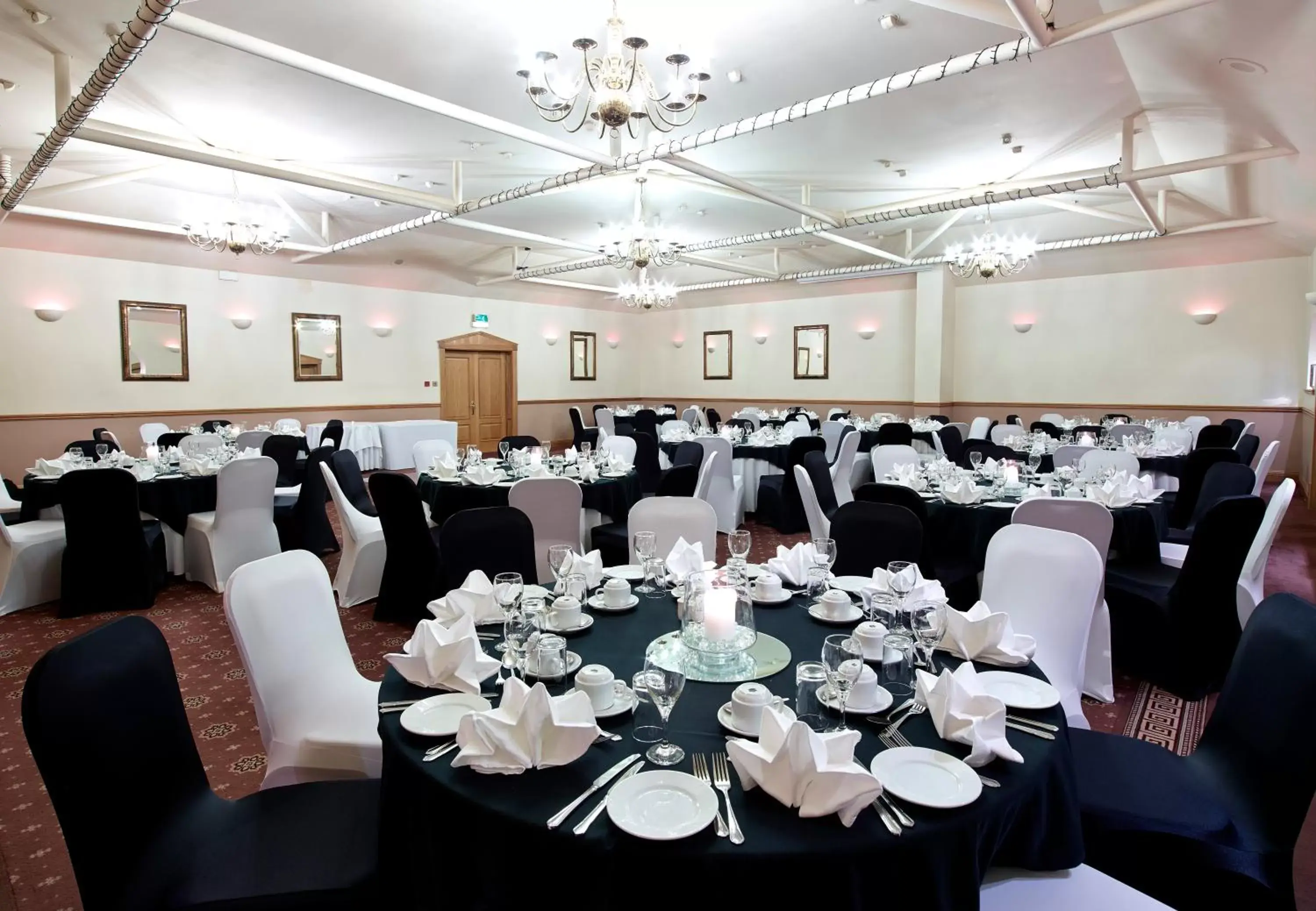 Banquet/Function facilities, Banquet Facilities in The Briar Court Hotel