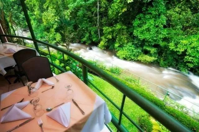 Restaurant/places to eat in El Tucano Resort & Thermal Spa