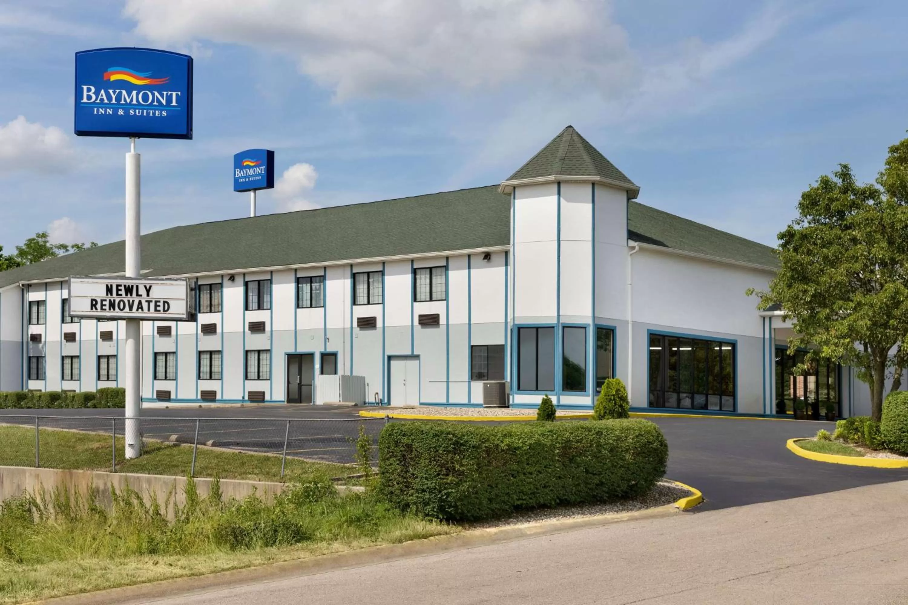 Property building in Baymont by Wyndham Winchester