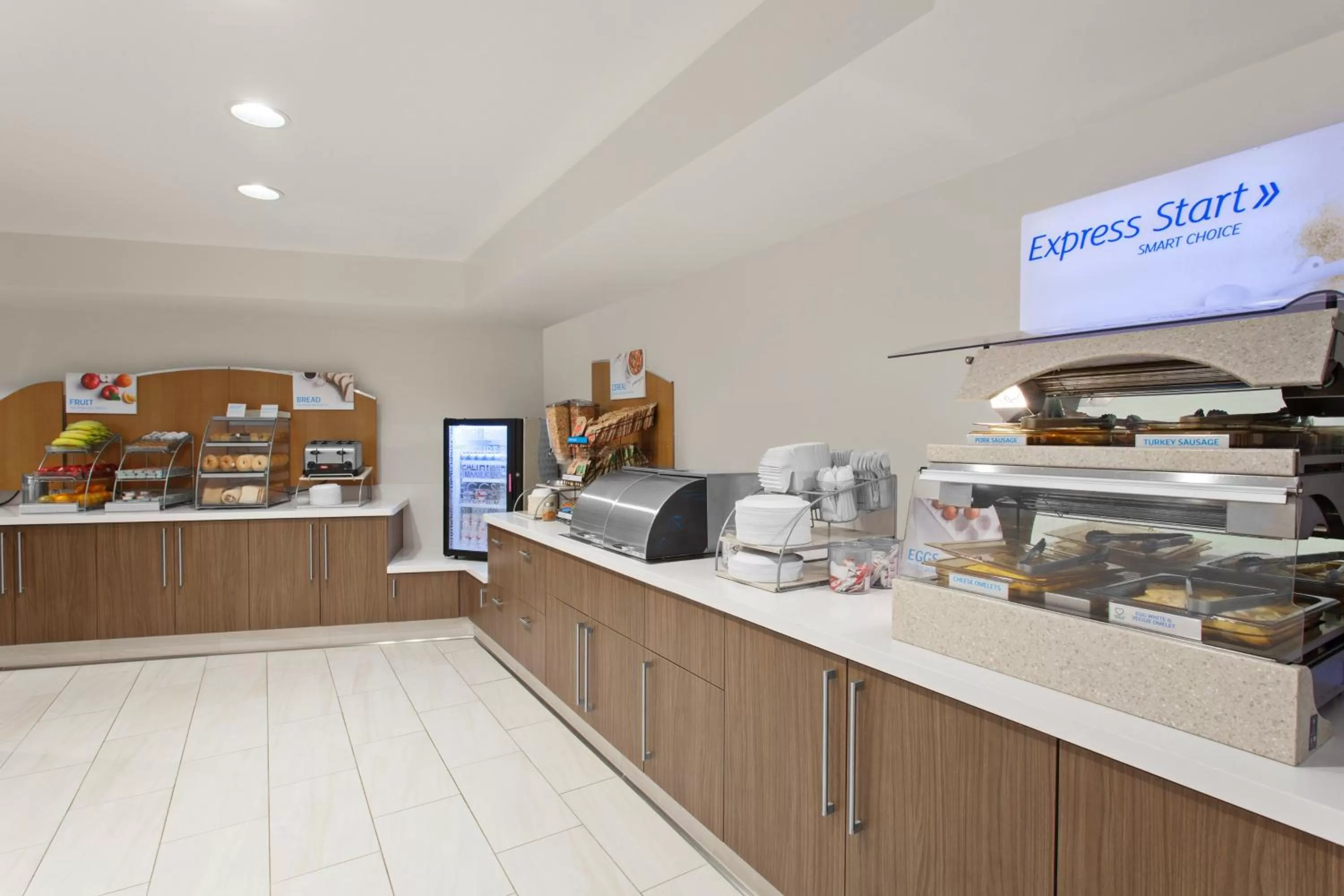 Breakfast in Holiday Inn Express West Los Angeles by IHG