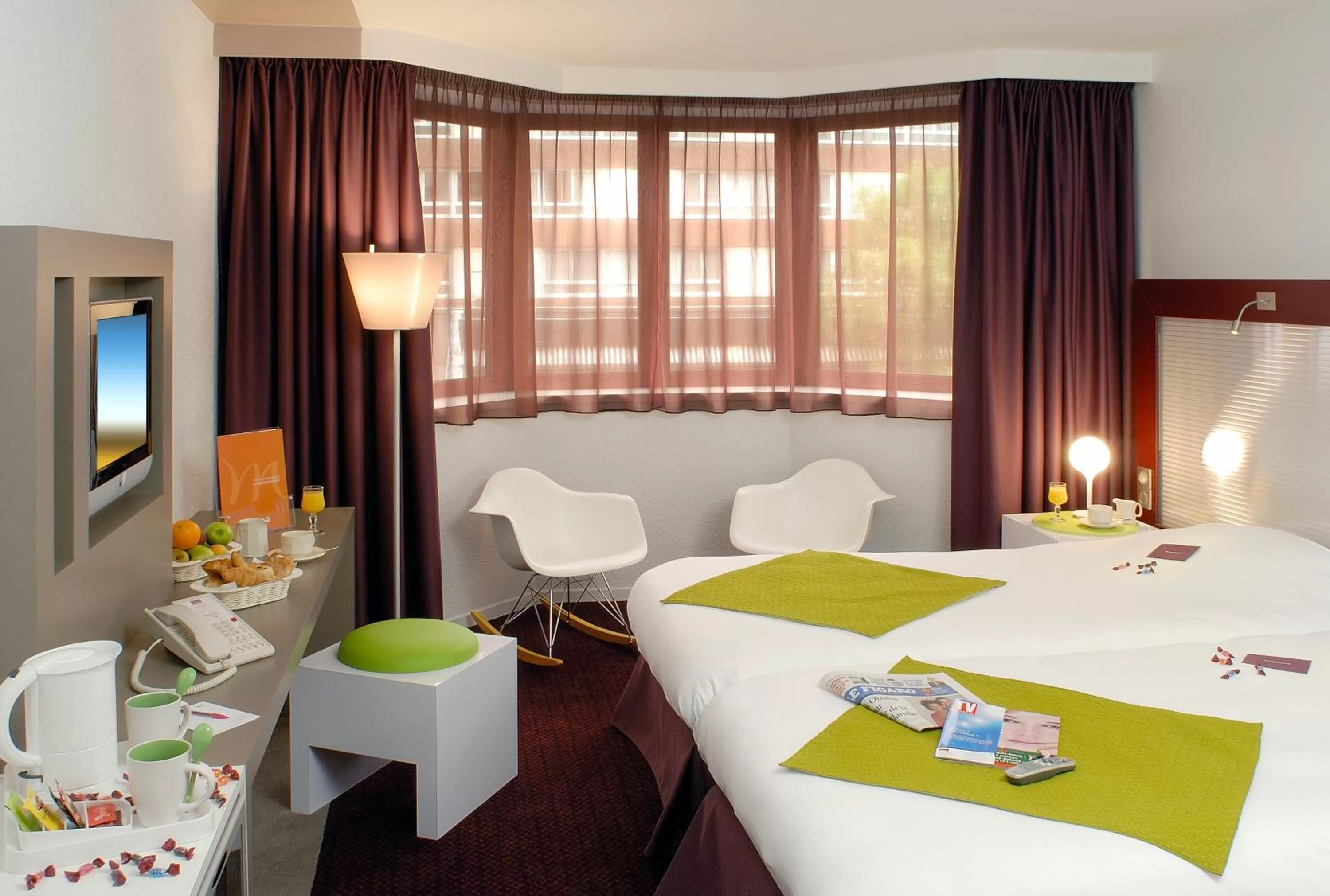 Photo of the whole room, Bed in Mercure Strasbourg Centre