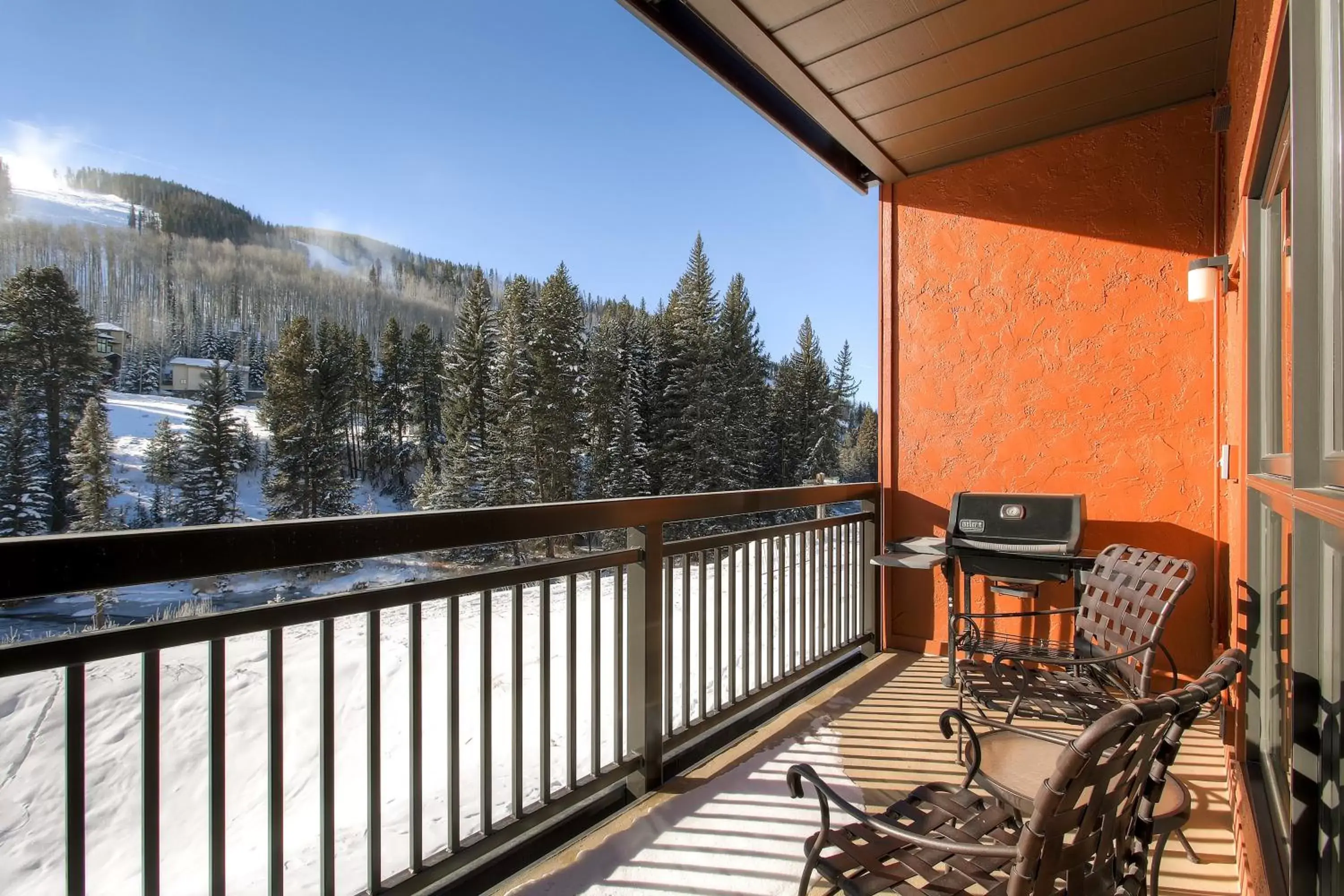 Day, Balcony/Terrace in Lion Square Lodge