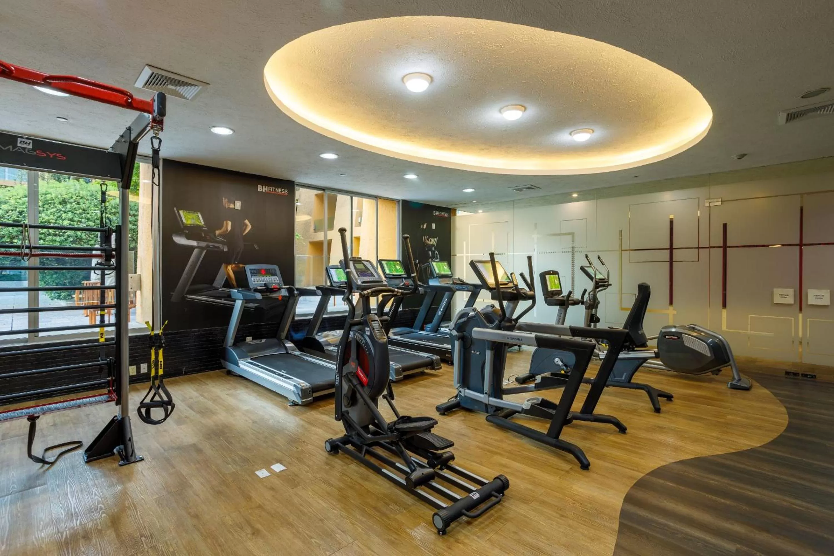 Fitness centre/facilities in Camino Real Polanco Mexico
