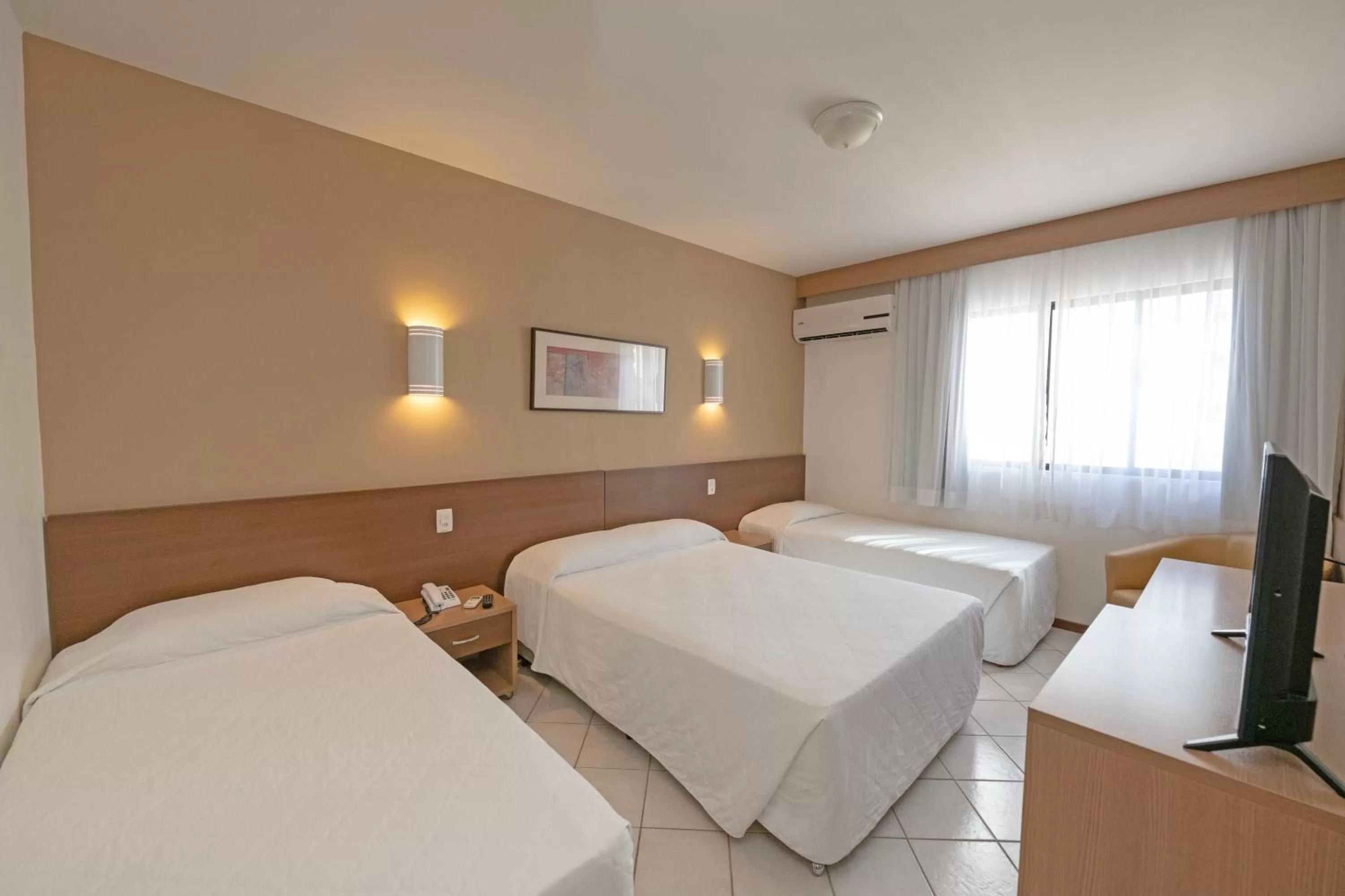 Bed in Atobá Praia Hotel