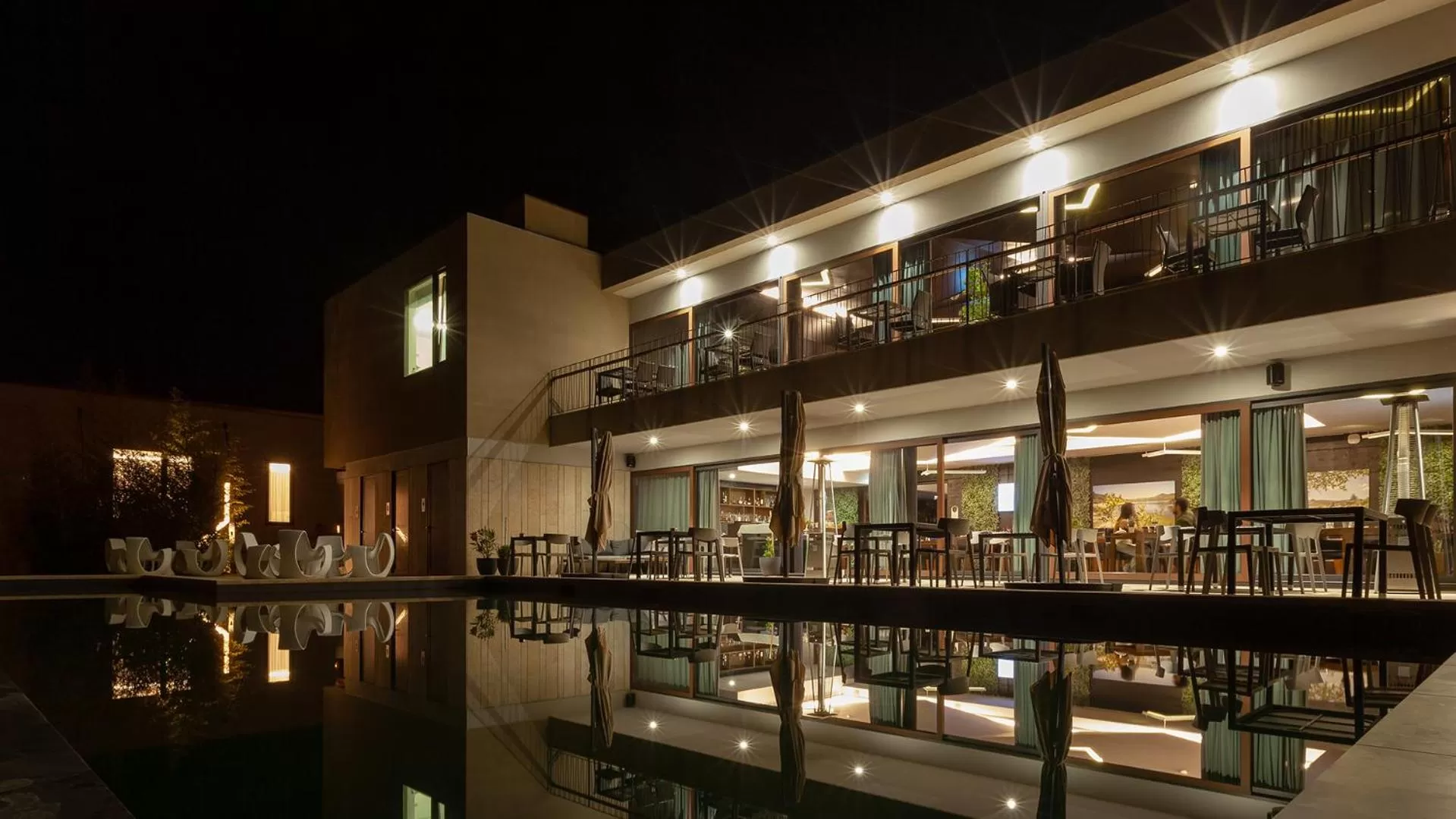 Restaurant/places to eat in Aqua Village, Health Resort