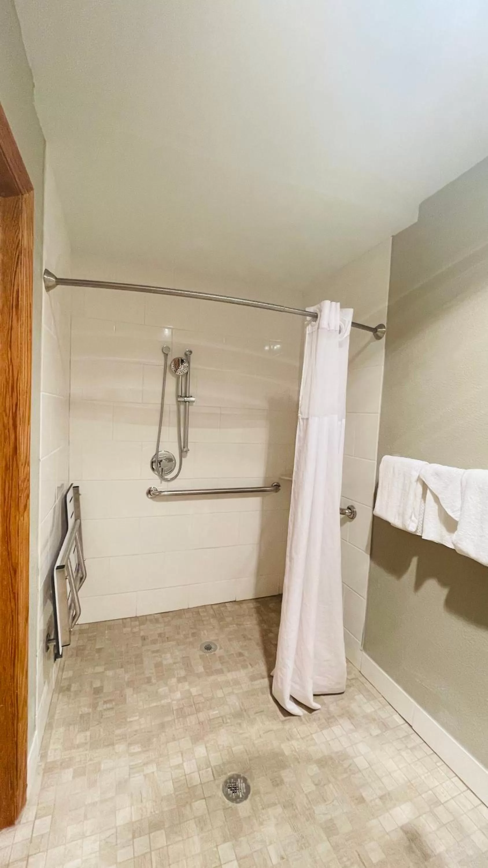 Bathroom in Quality Inn Madison West Near University Area