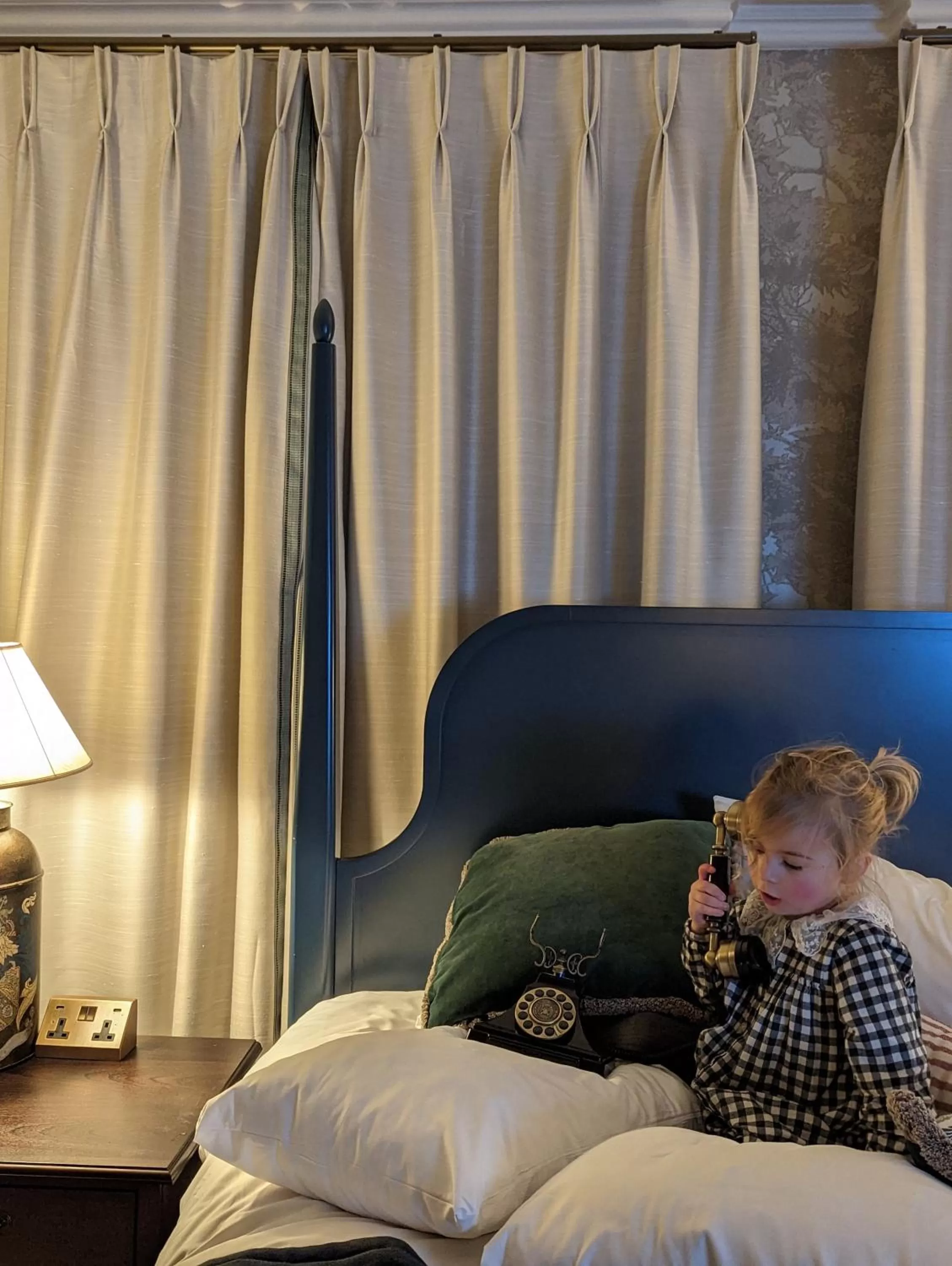 Bedroom in Richmond Hill Hotel