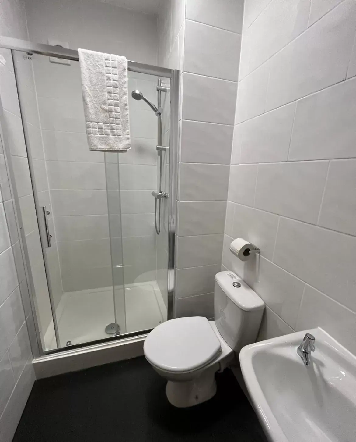 Family Room (2 Adults + 1 Child) in Talbot Hotel Family Room (2 Adults + 1 Child) in Talbot Hotel