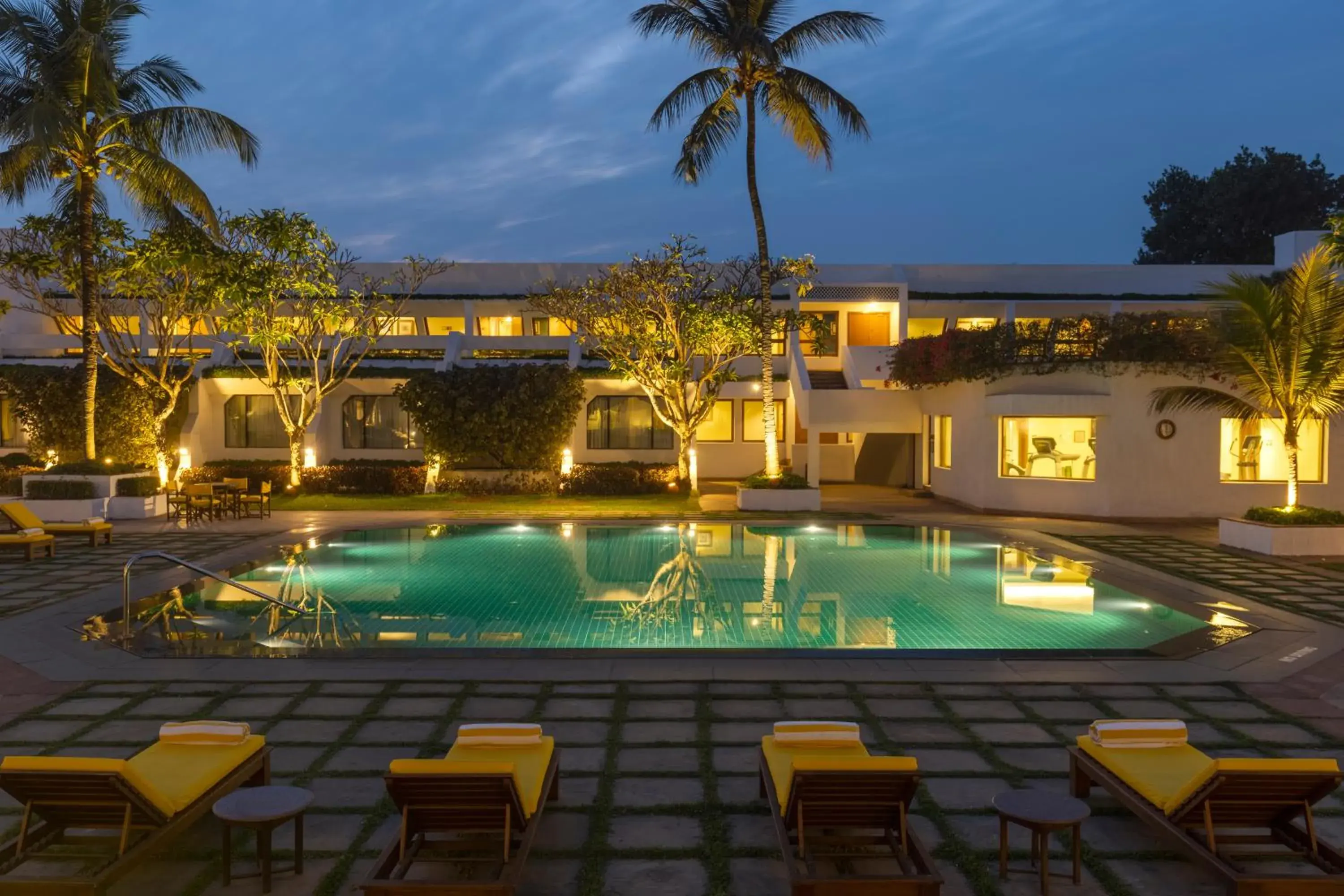 Swimming pool in Trident Bhubaneswar Swimming pool in Trident Bhubaneswar