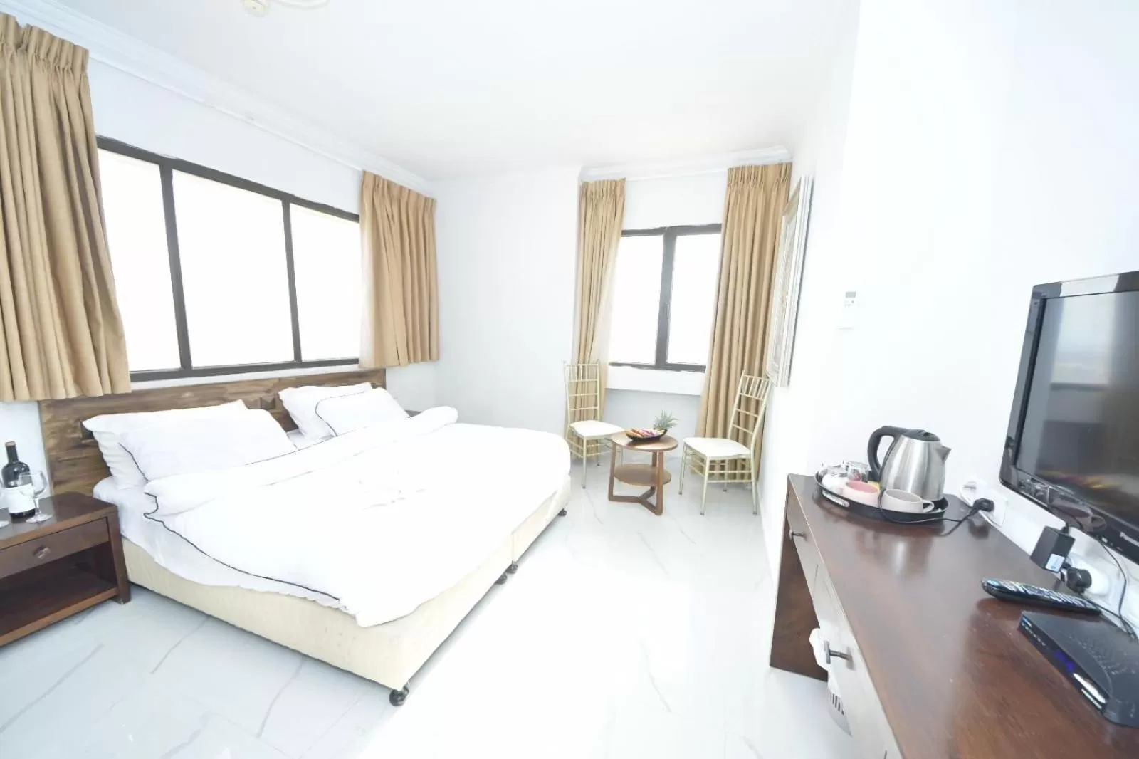 TV and multimedia, Bed in Haifa Peak