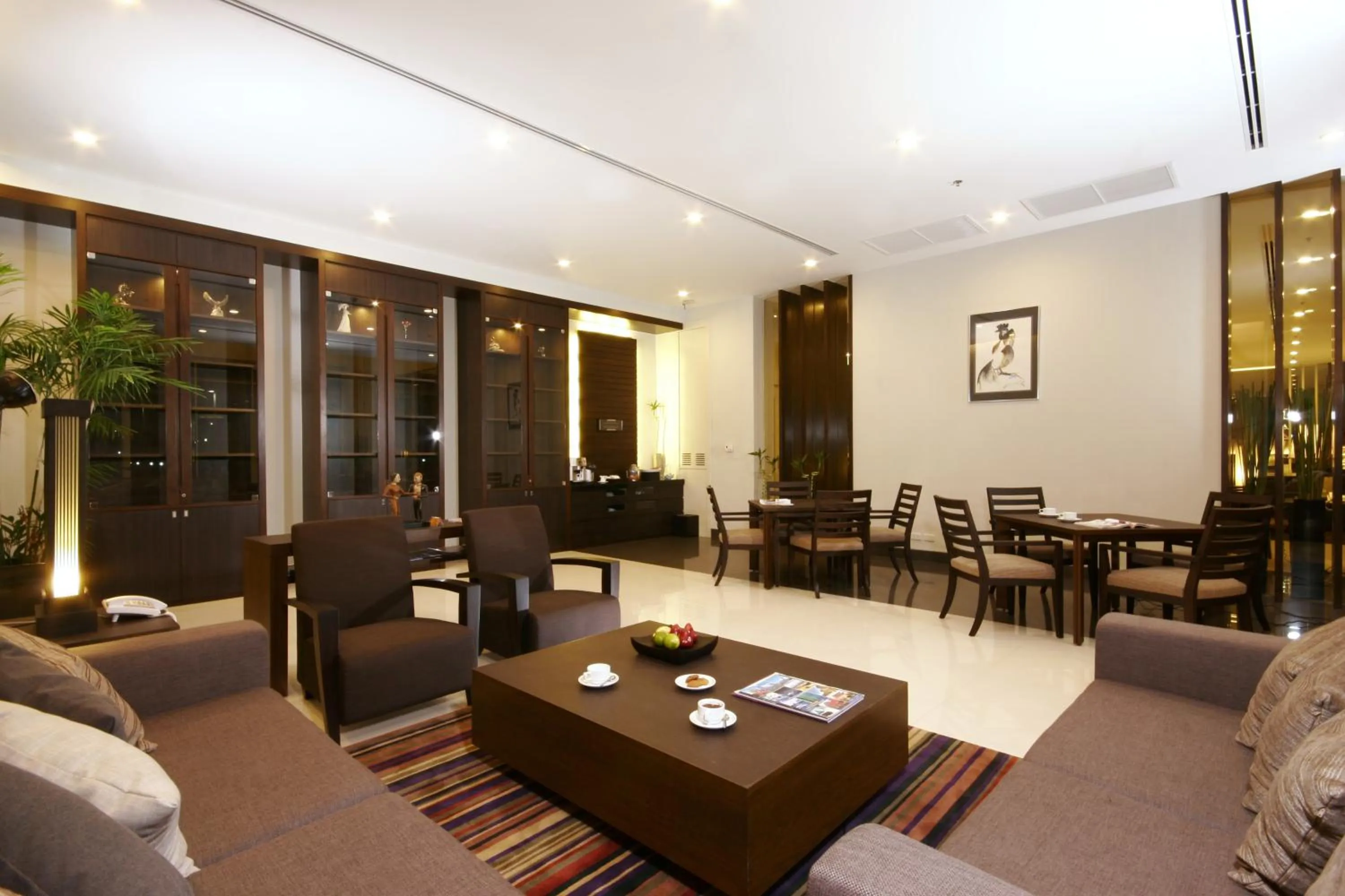 Library in Kameo Grand Hotel & Serviced Apartment, Rayong