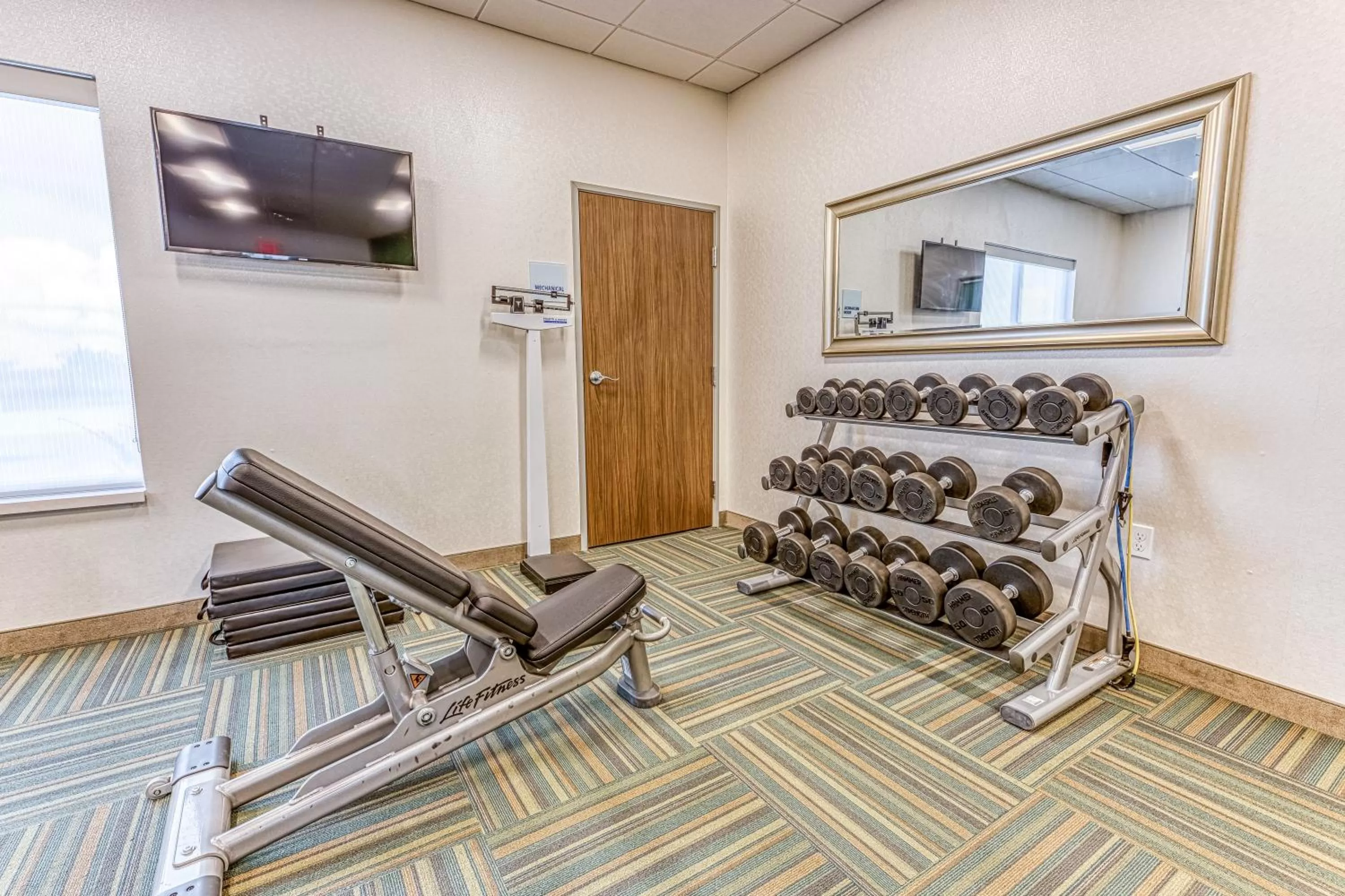 Spa and wellness centre/facilities in Holiday Inn Express & Suites - Rantoul by IHG
