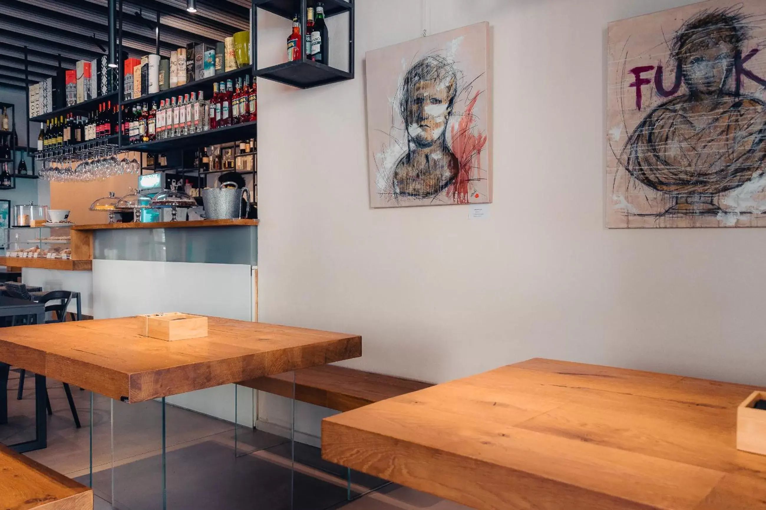 Restaurant/places to eat in Albergo Centrale Restaurant/places to eat in Albergo Centrale