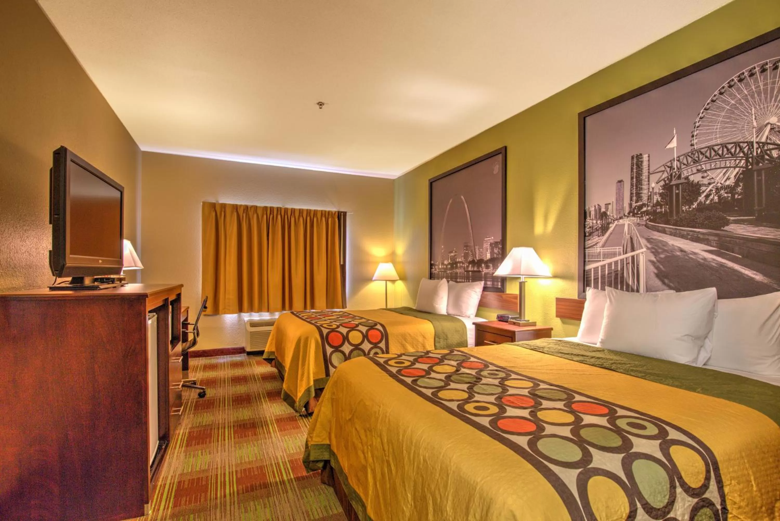 Bathroom, Bed in Super 8 by Wyndham Waterloo