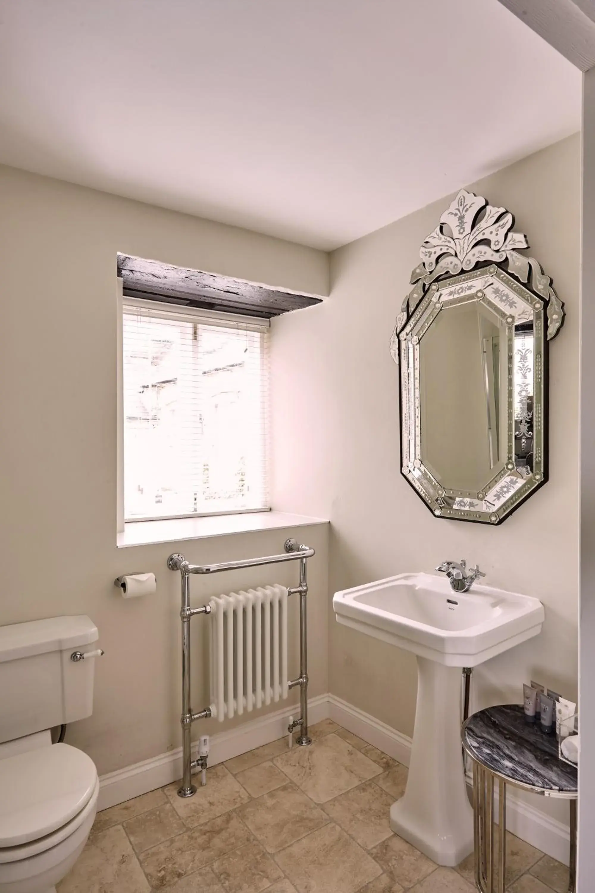 Bathroom in The Ormond At Tetbury