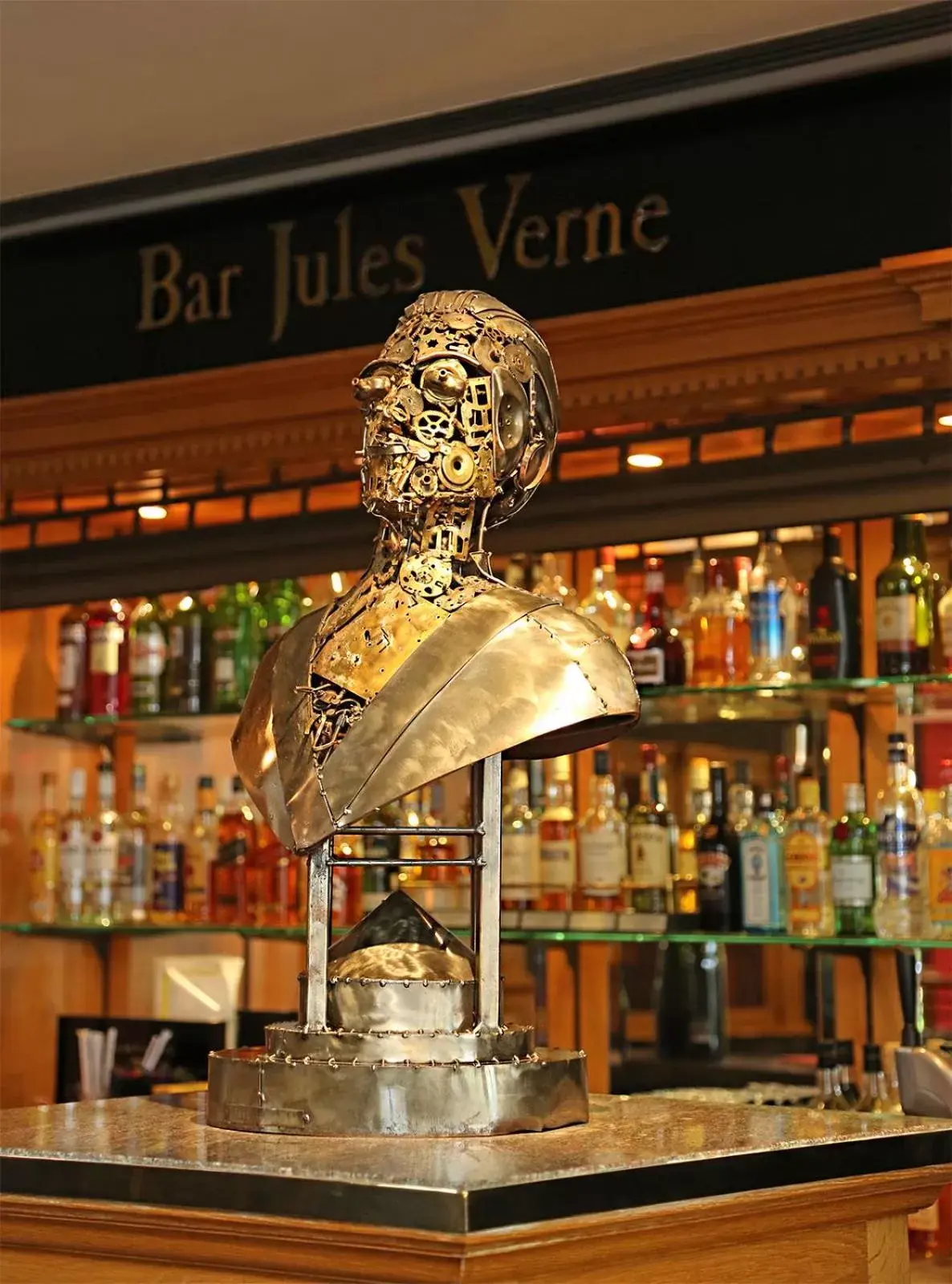 Lounge or bar, Lounge/Bar in Millennium Hotel Paris Charles De Gaulle