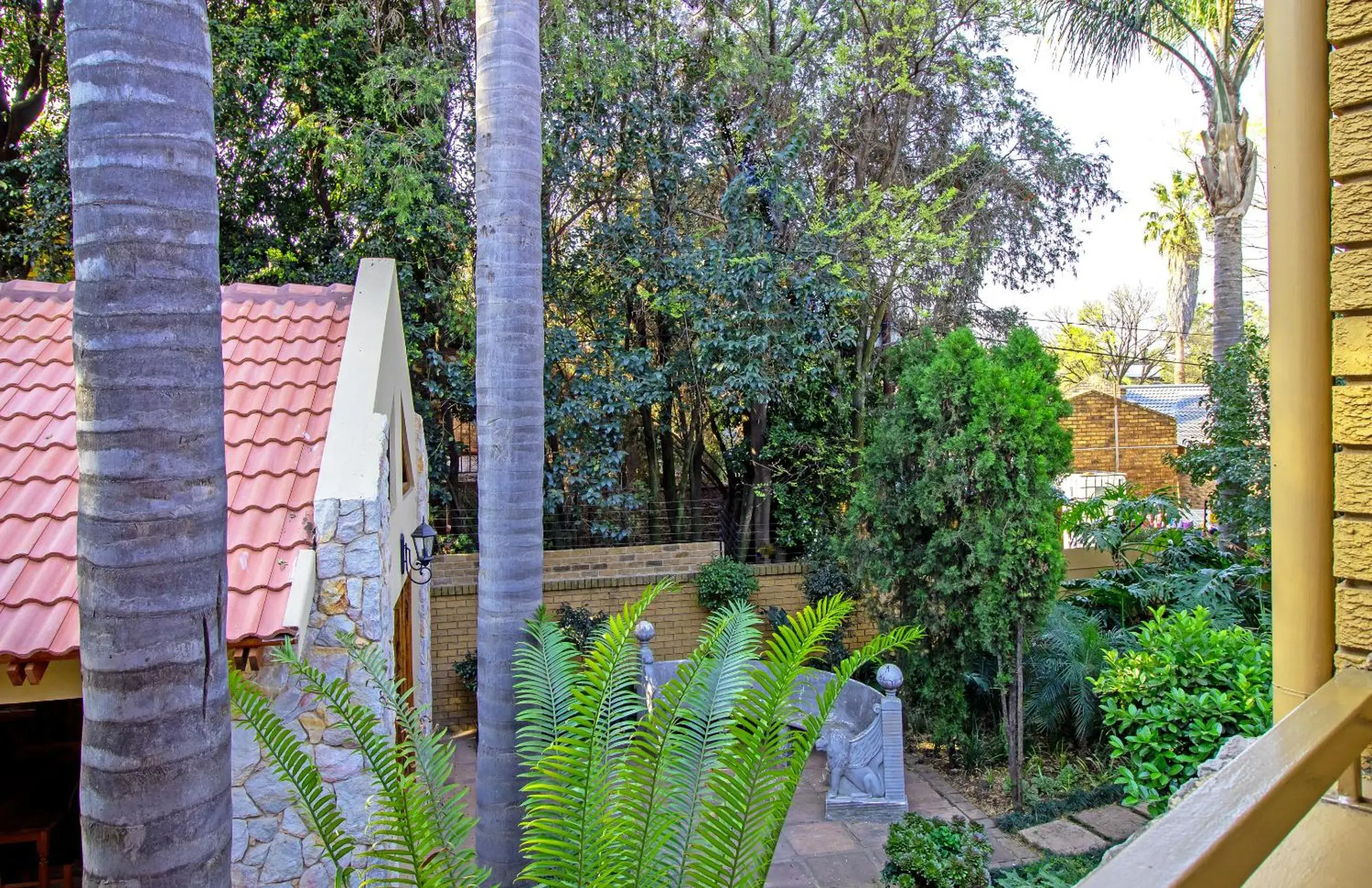 Patio, Garden in Sunward Park Guest House & Conference Center