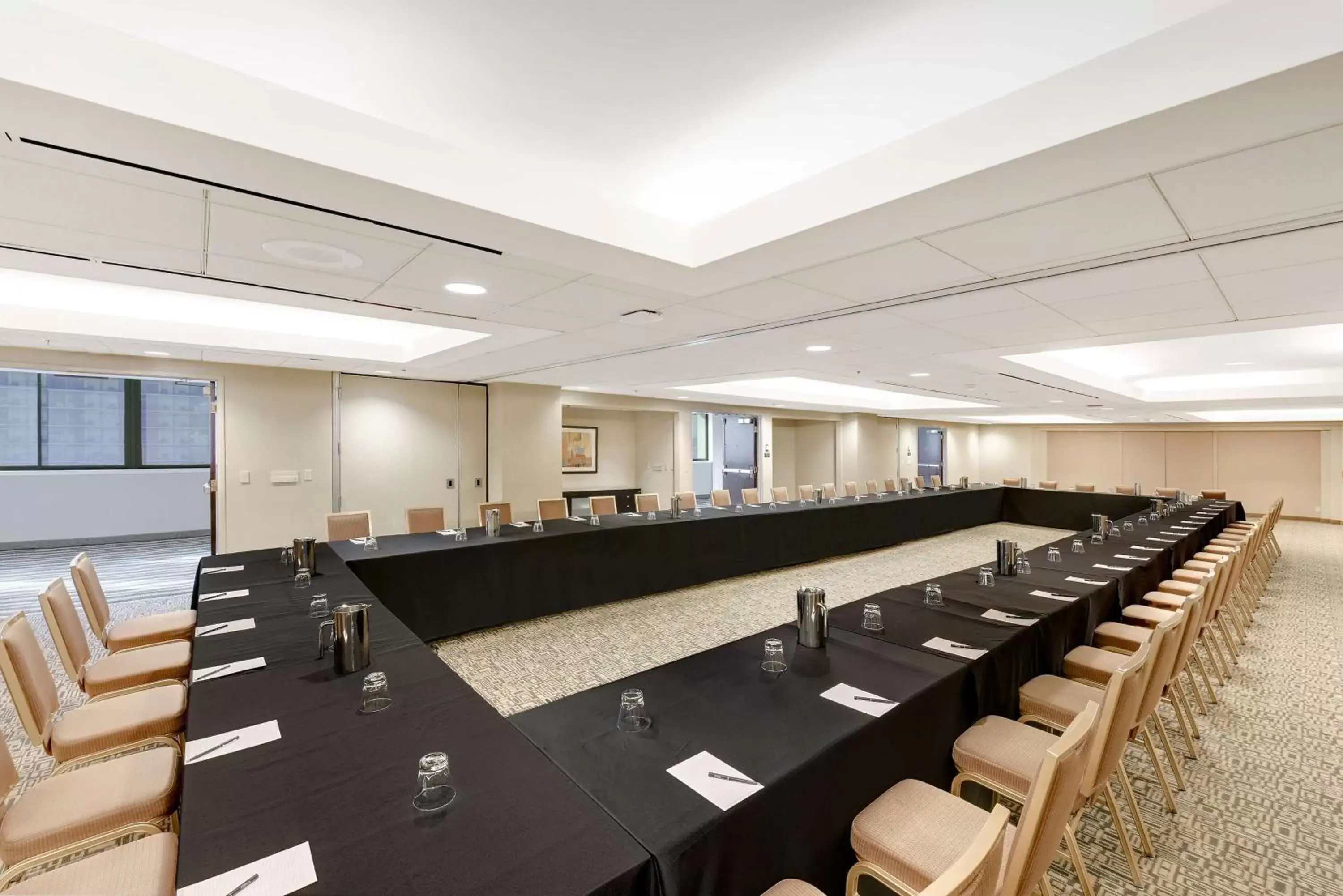 Meeting/conference room in Hilton Anaheim