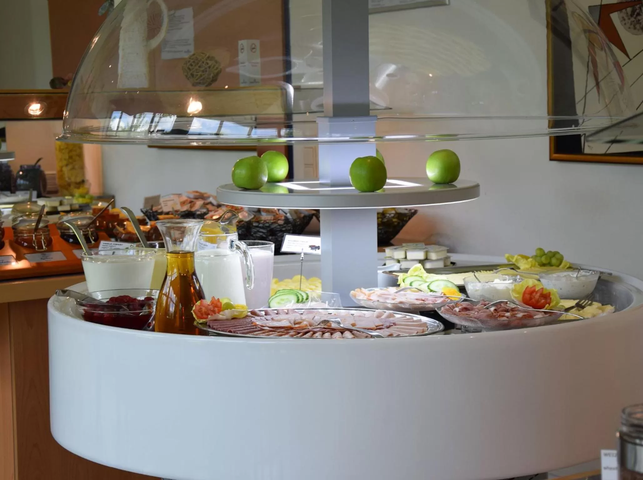 Food in AMBER ECONTEL