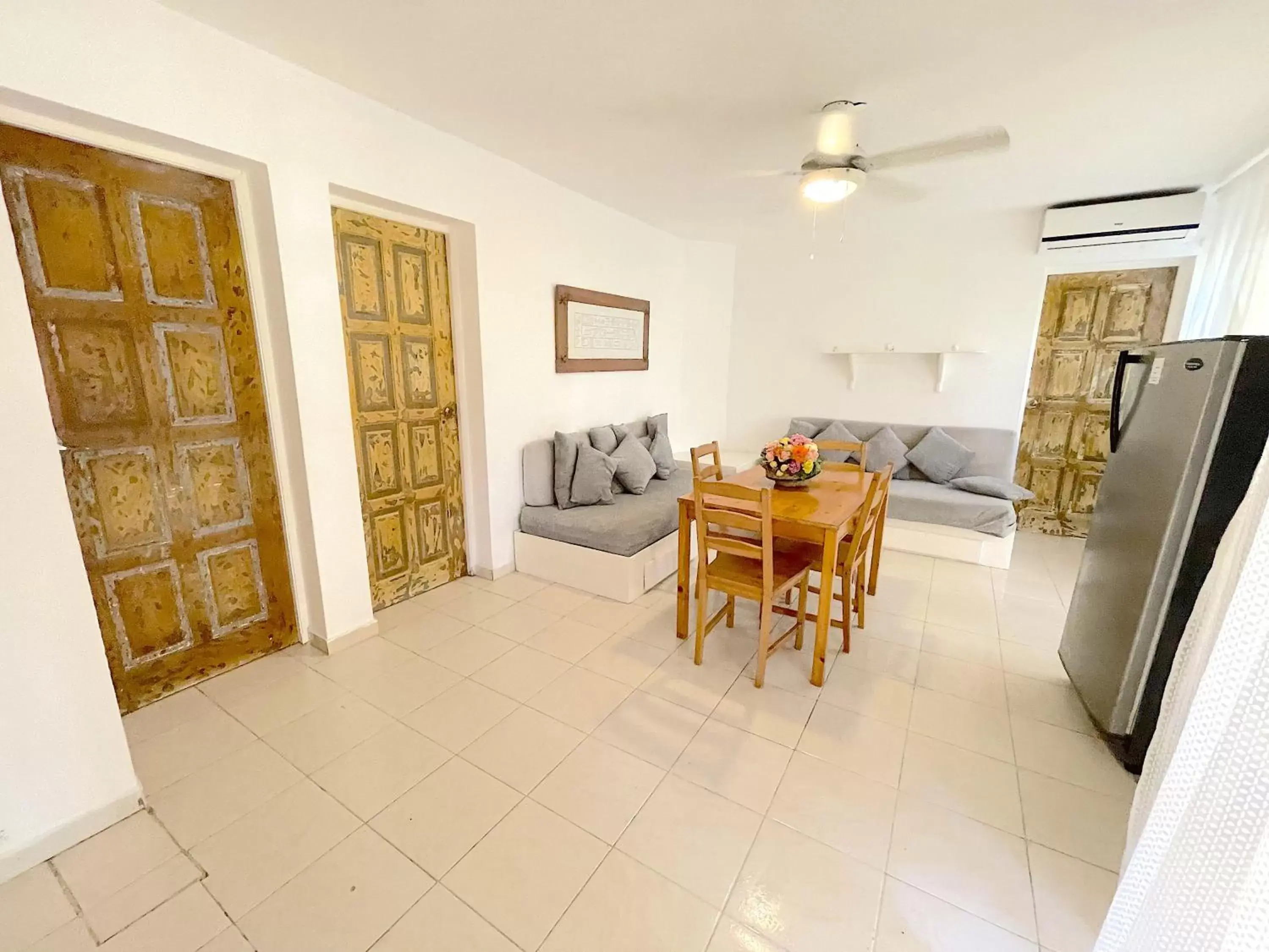 Living room, Dining Area in CARIBBEAN GALAXY HOTEL Los Corales BAVARO BEACH CLUB & SPA