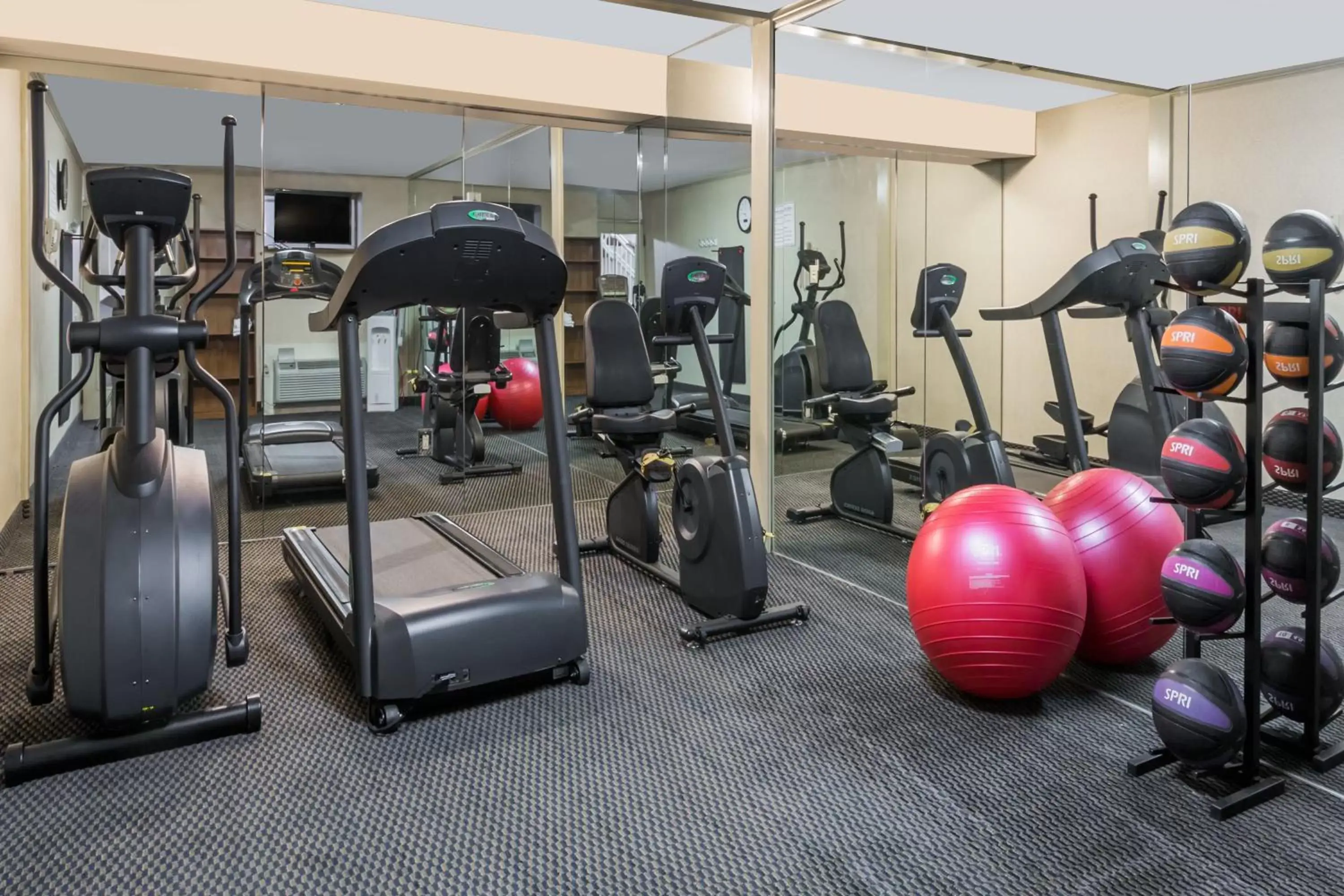 Fitness centre/facilities, Fitness Center/Facilities in Days Inn by Wyndham Charlottesville/University Area