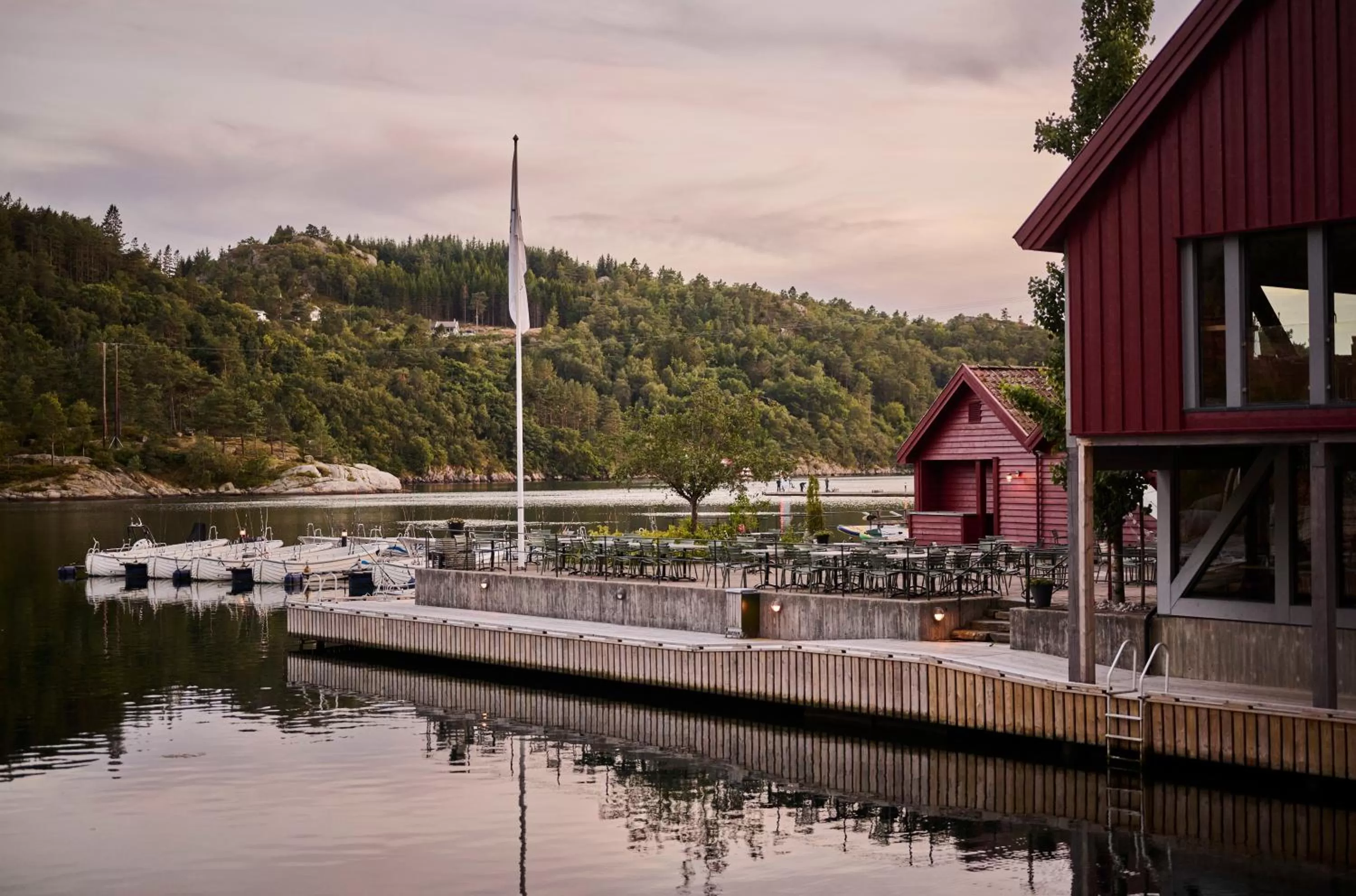 Restaurant/places to eat in Farsund Resort