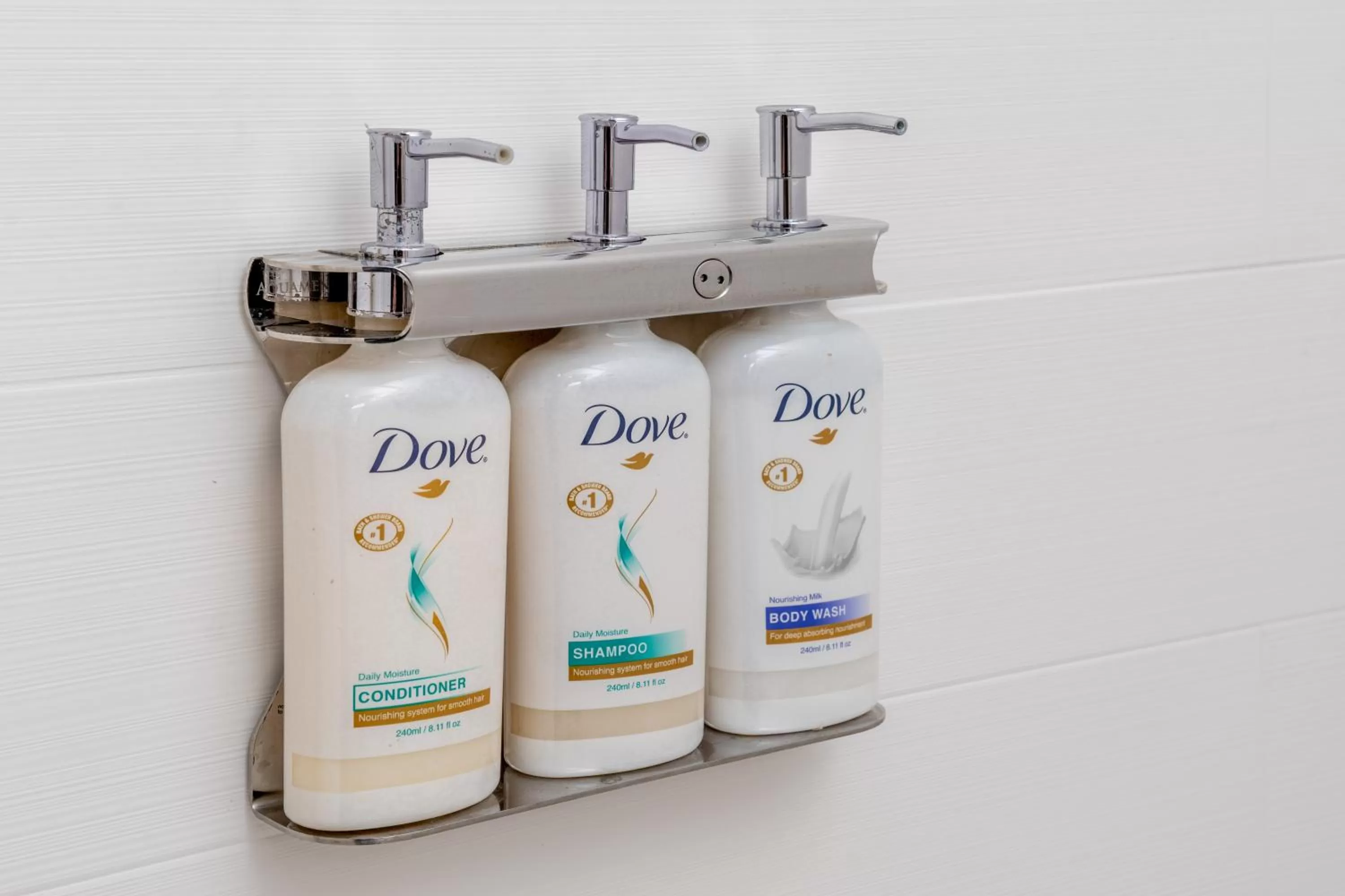 Bathroom in Holiday Inn Express - Charleston/Kanawha City by IHG