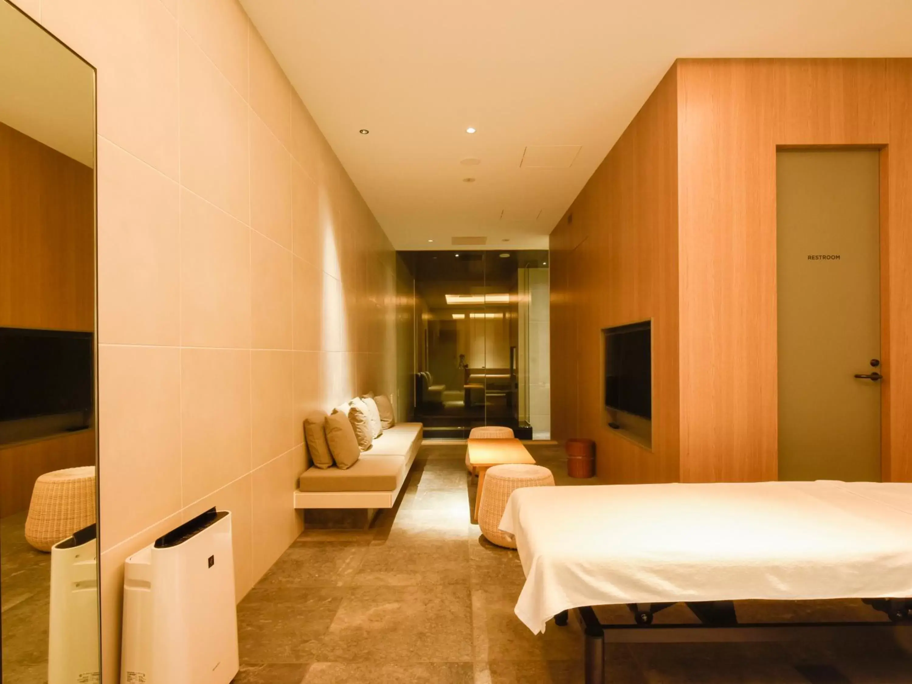 Massage in Oiso Prince Hotel