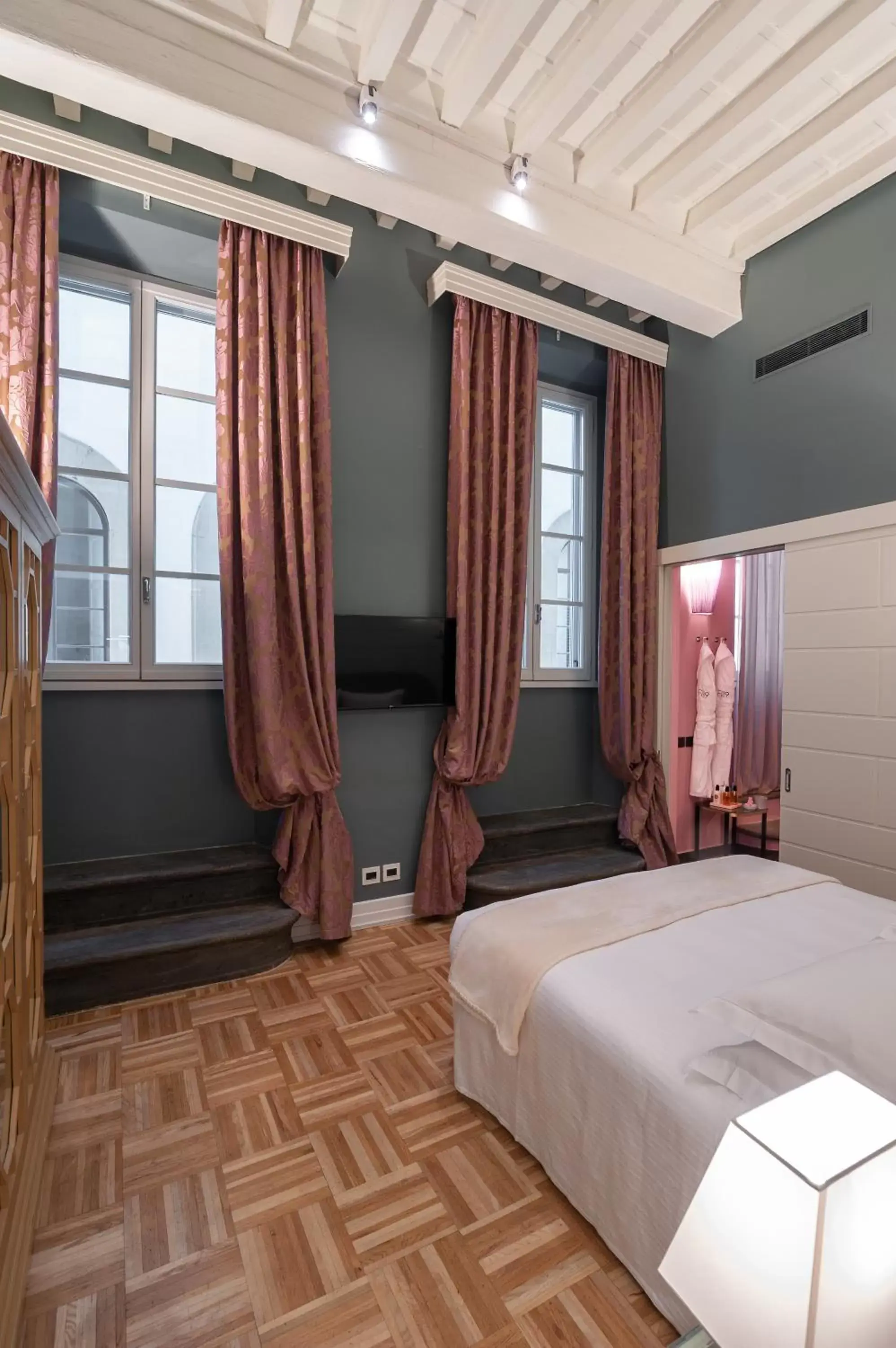 Bedroom, Bed in Hotel Firenze Number Nine