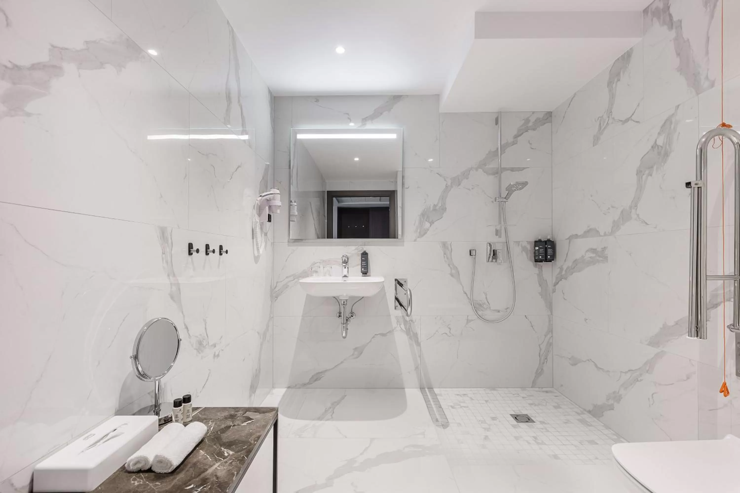 Shower in VICTORIA Hotel Klaipėda