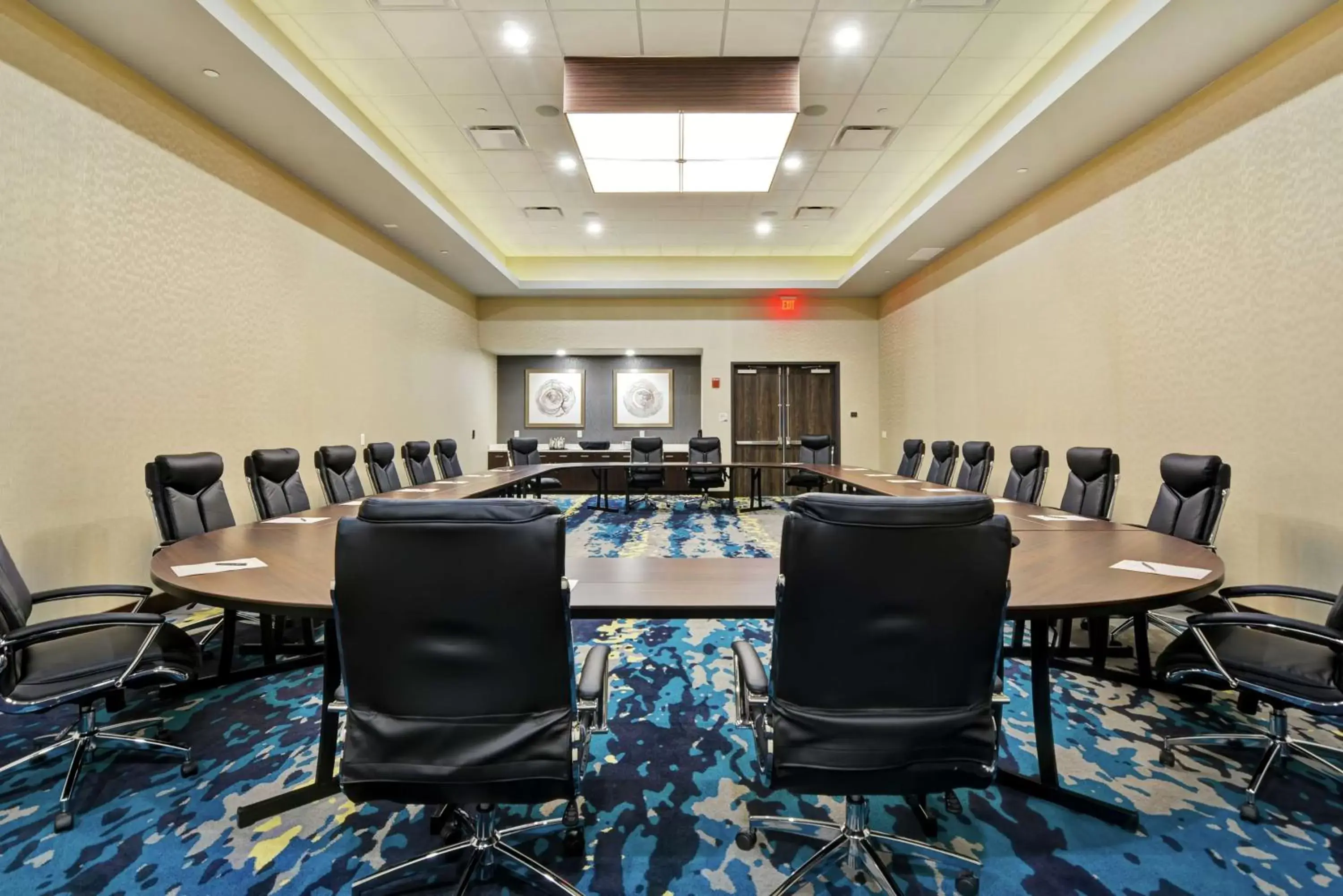 Meeting/conference room in Embassy Suites By Hilton Plainfield Indianapolis Airport
