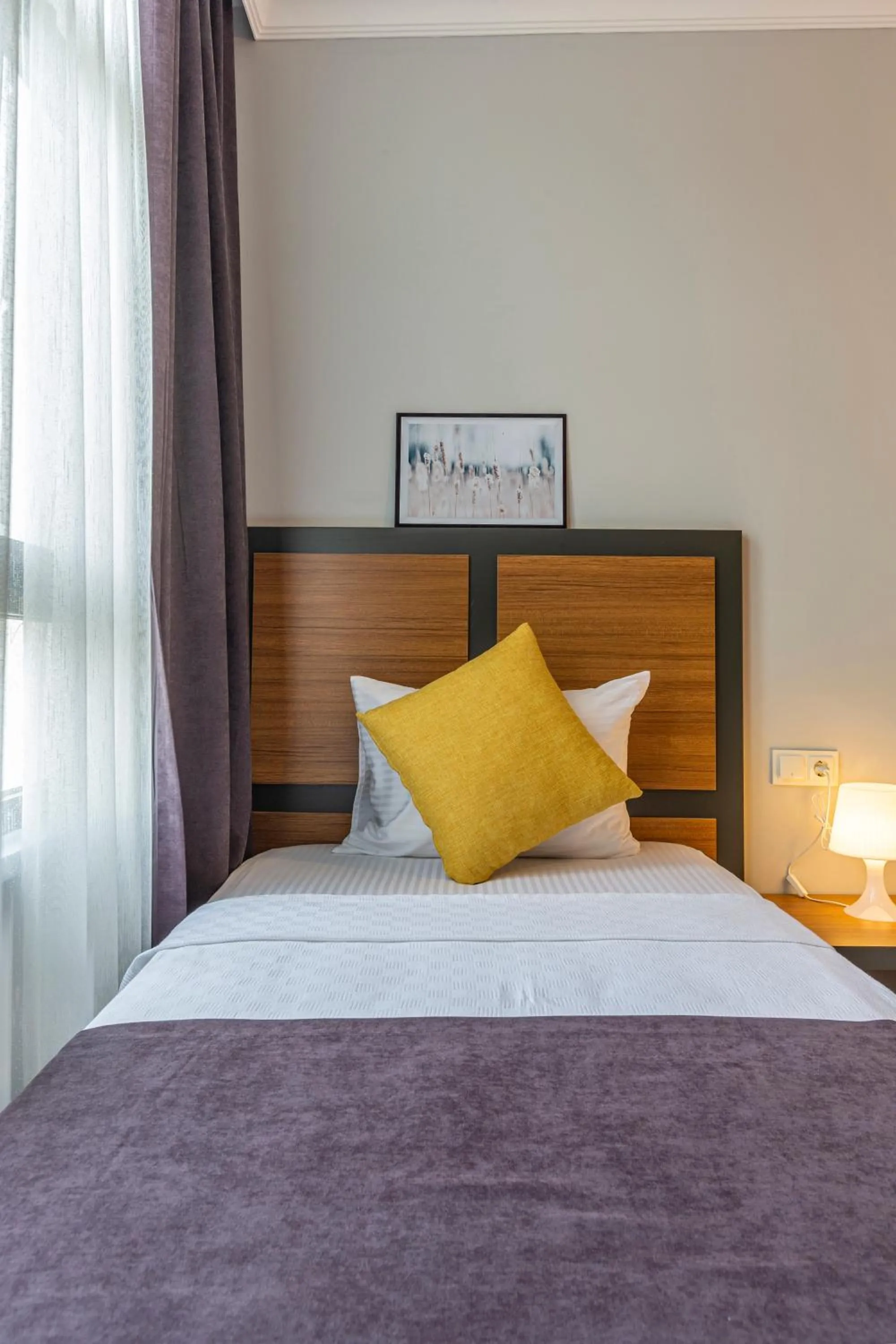 Photo of the whole room, Bed in Antalya Business Hotel