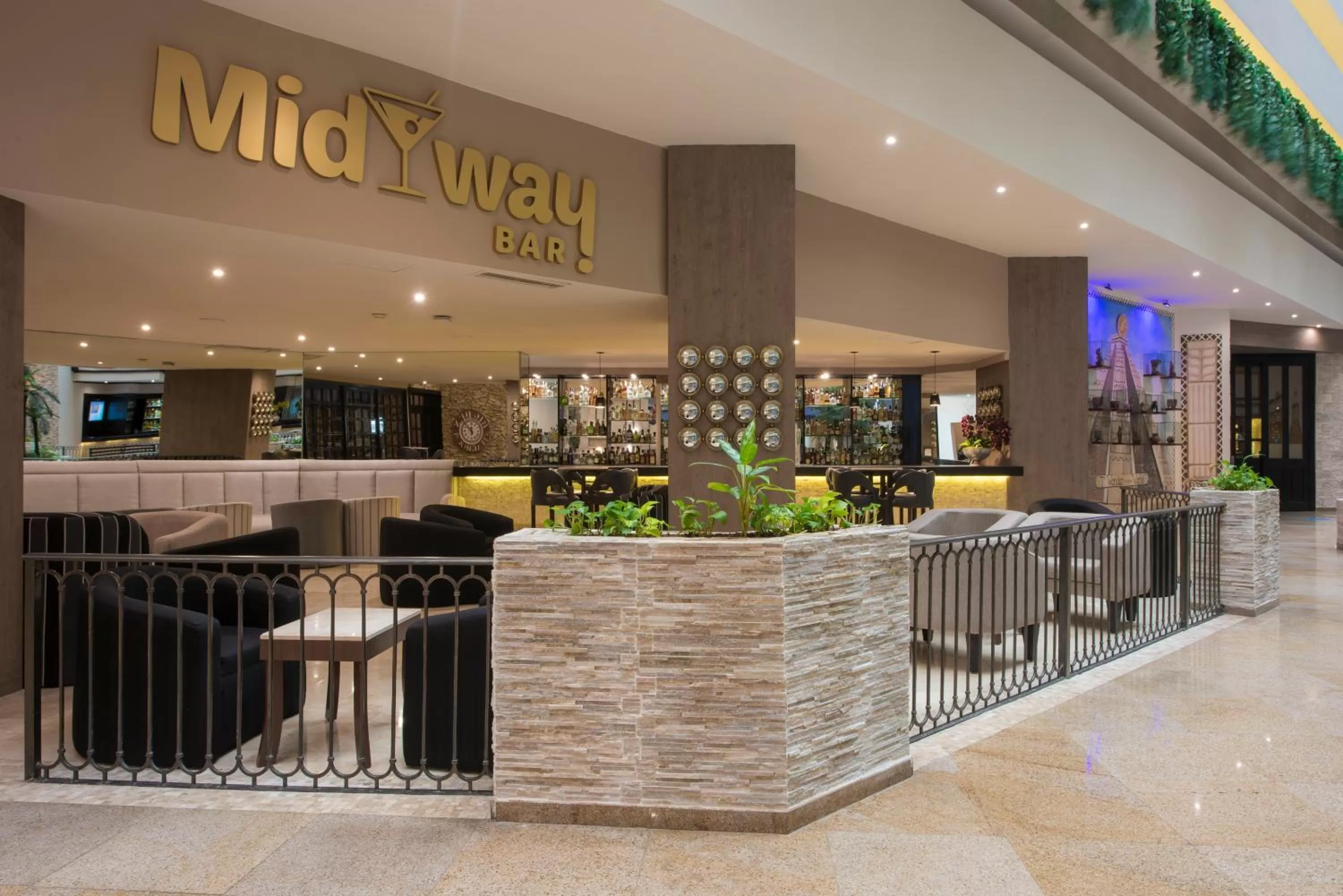 Lounge or bar in Seadust Cancun Family Resort - All Inclusive