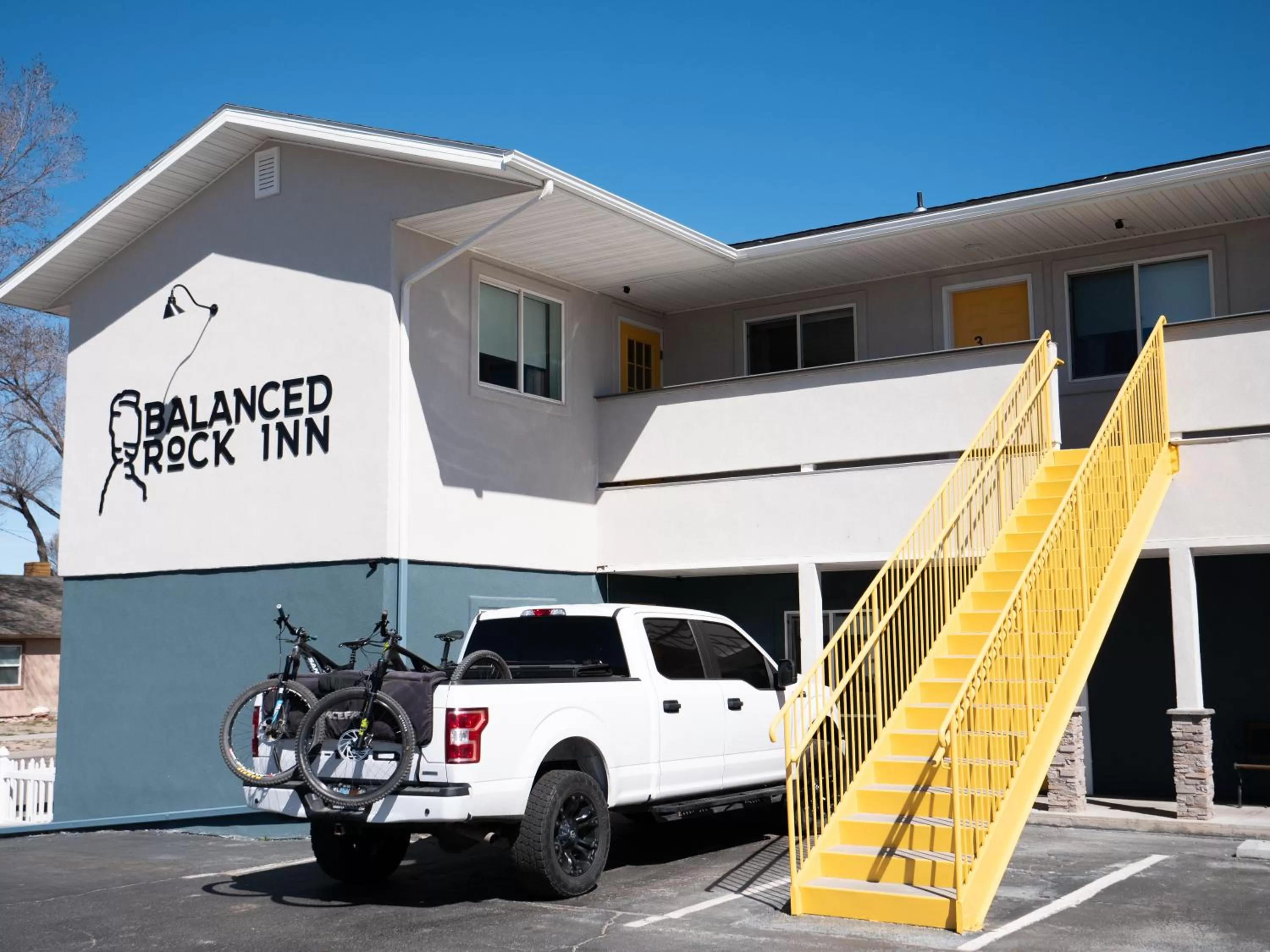 Balanced Rock Inn