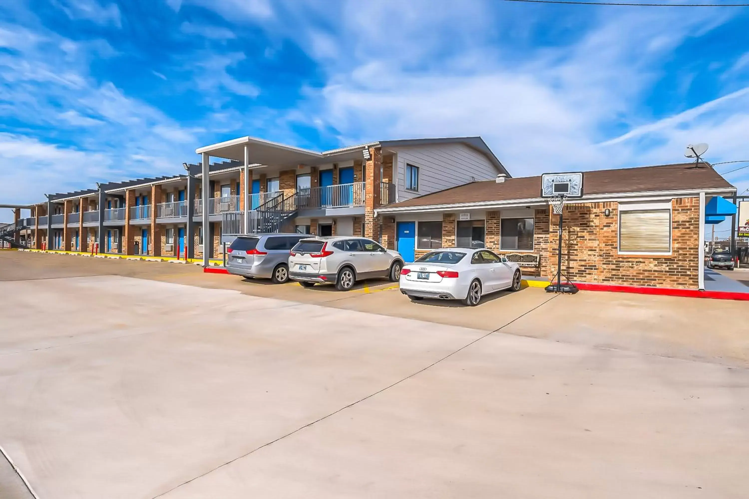 Property Building in SureStay Hotel by Best Western Oklahoma City West