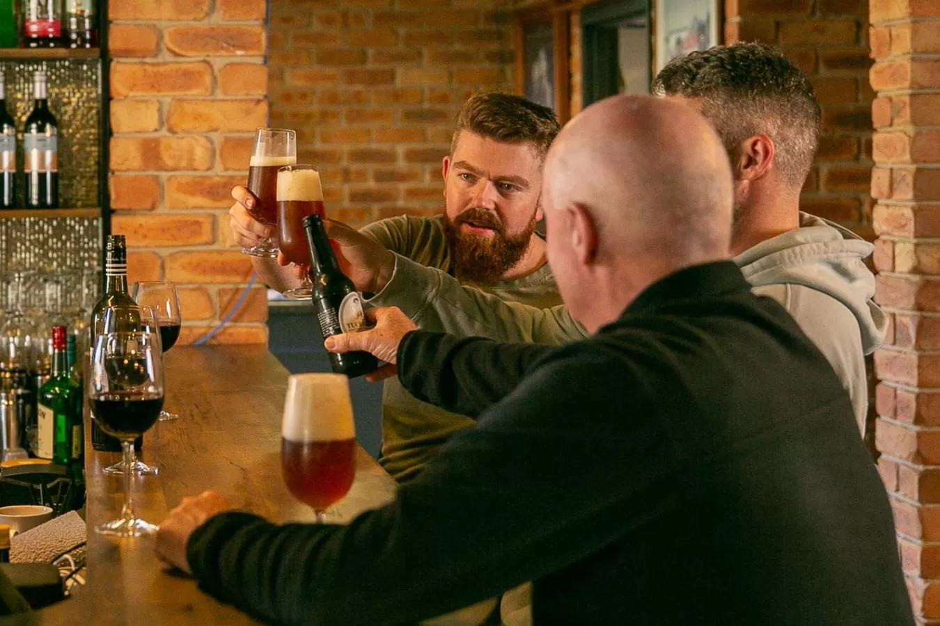 Restaurant/places to eat in The Crossing Motel