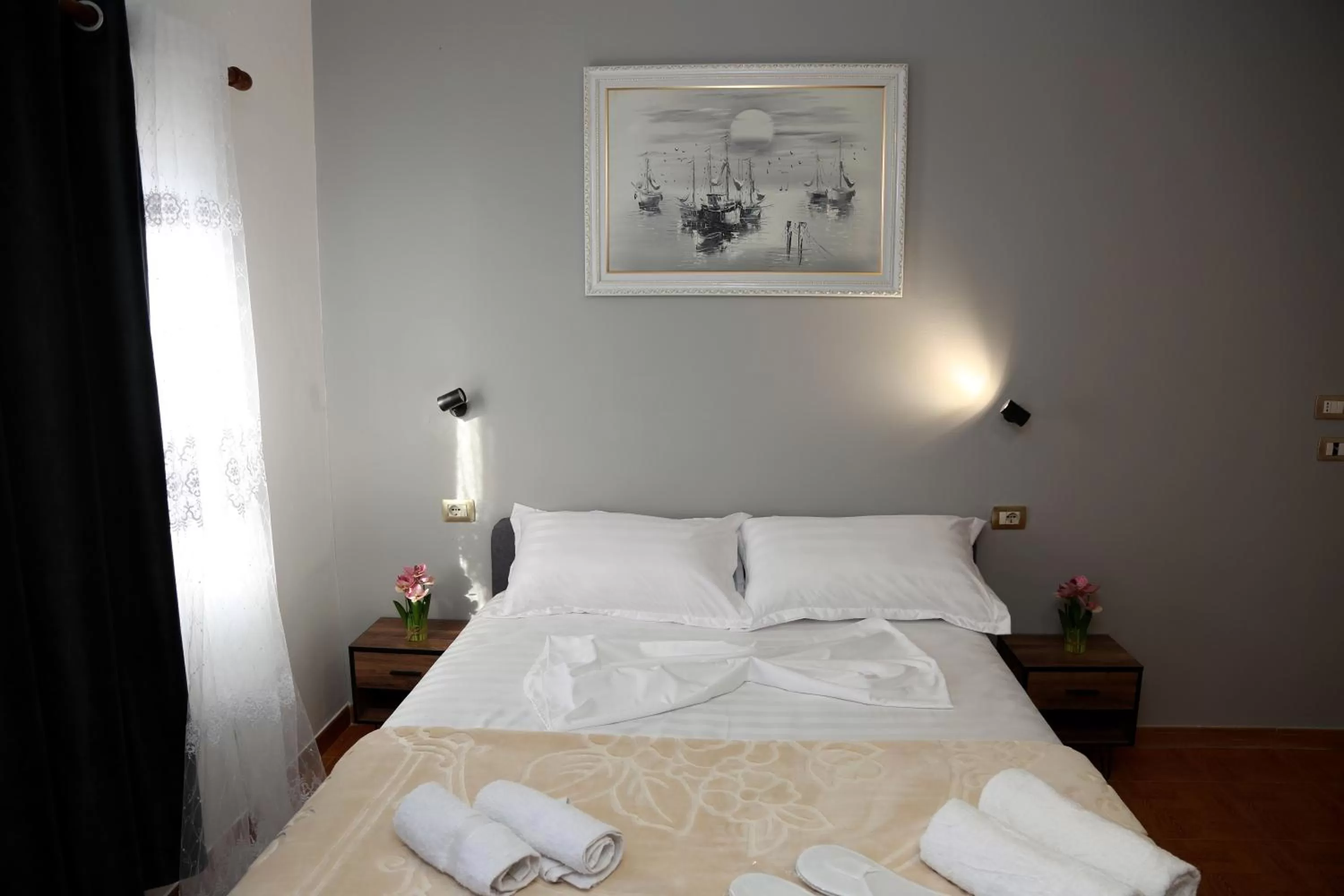 Bed in Hotel Millenium Tirana