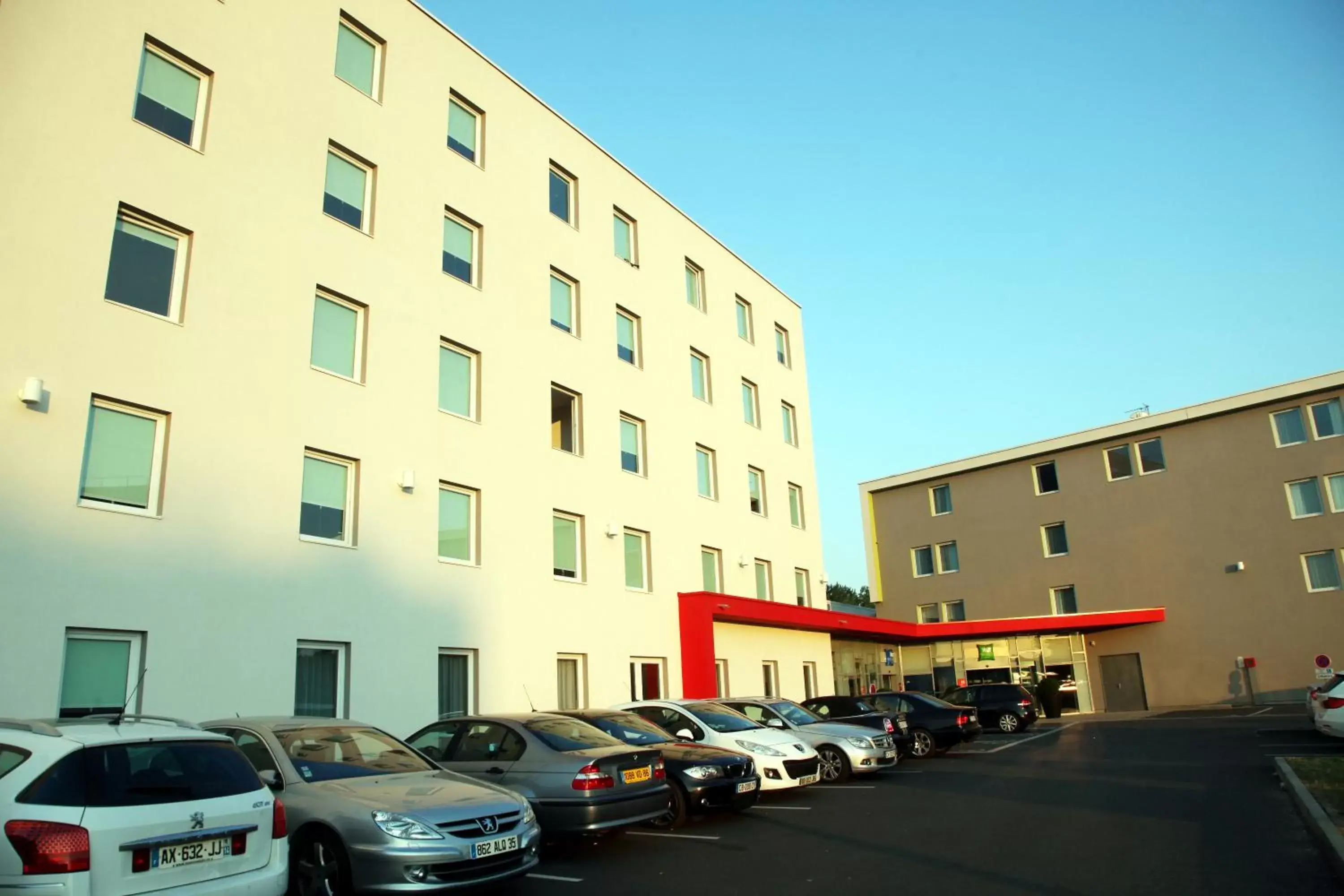 Facade/entrance, Property Building in Ibis Budget Nantes Reze Aeroport