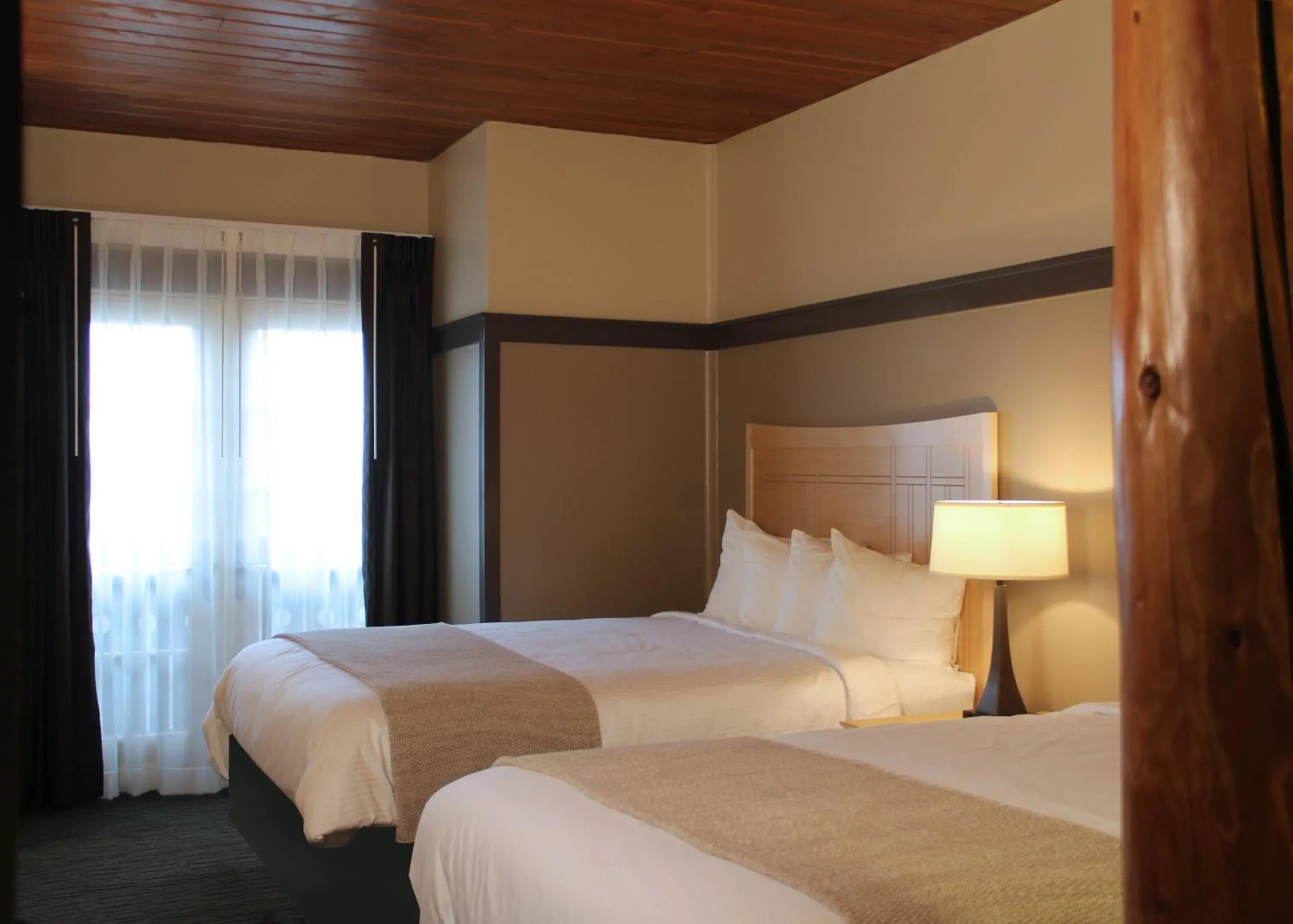 Queen Room with Two Queen Beds in Lied Lodge at Arbor Day Farm